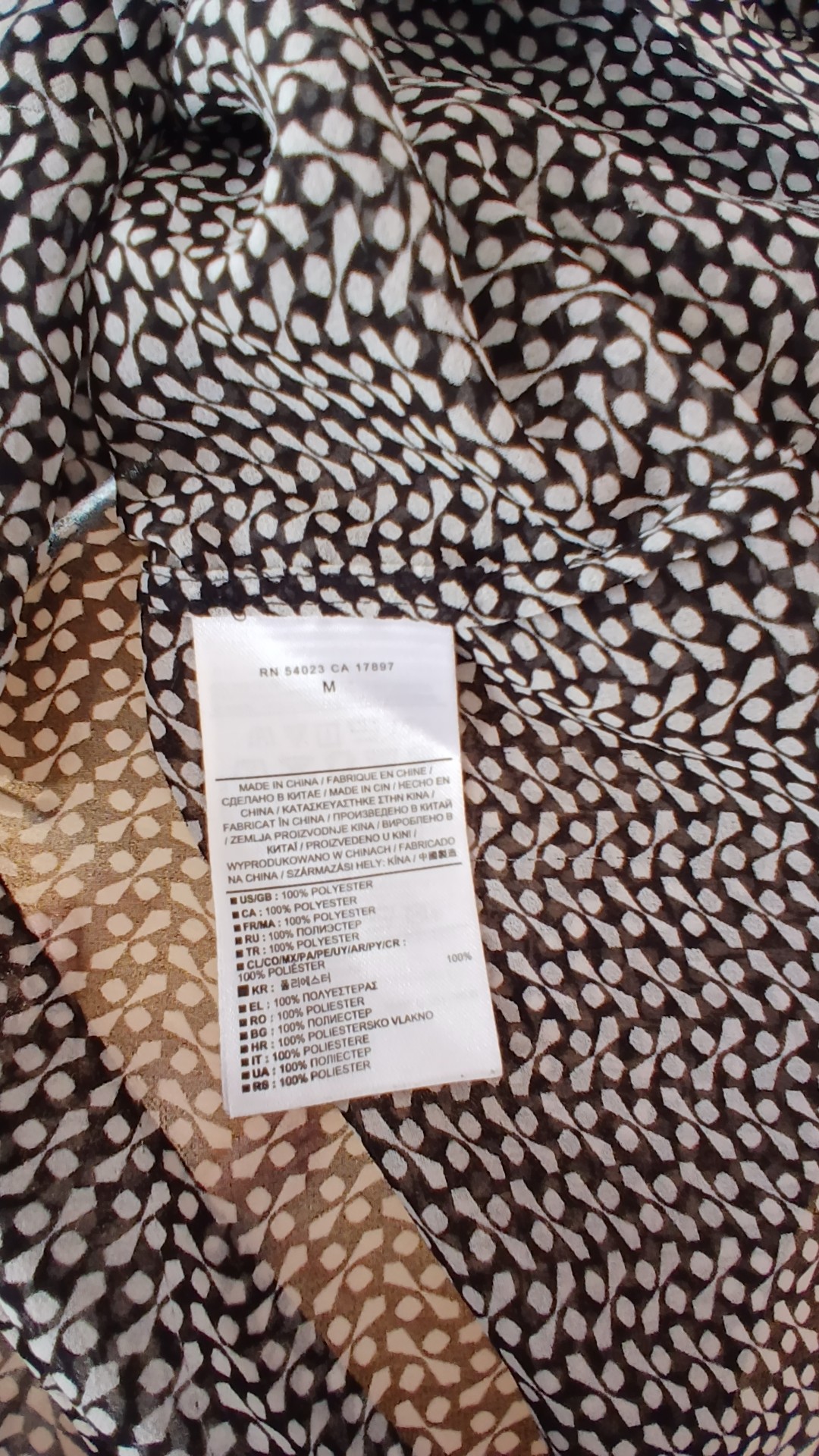 Banana Republic Black & White Printed Sheer Long Sleeve Blouse Size M image 7