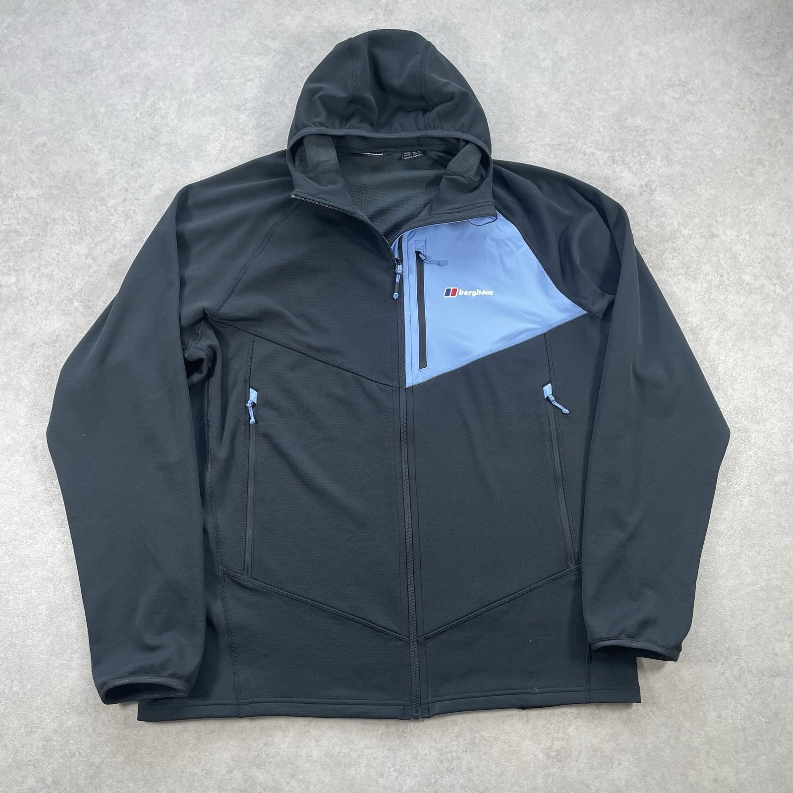 Berghaus Pavey Jacket and Bottoms Set “Black,Blue” (XXL,XL) image 3