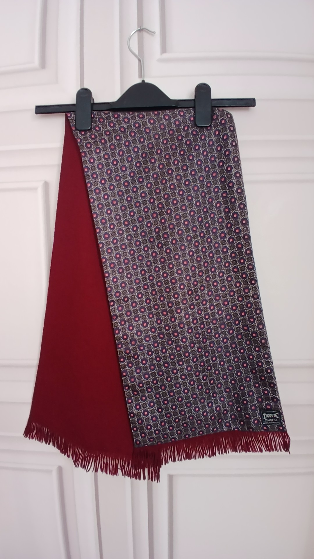 Duggie Burgundy & Patterned Gentlemens Scarf Made In Gt Britain