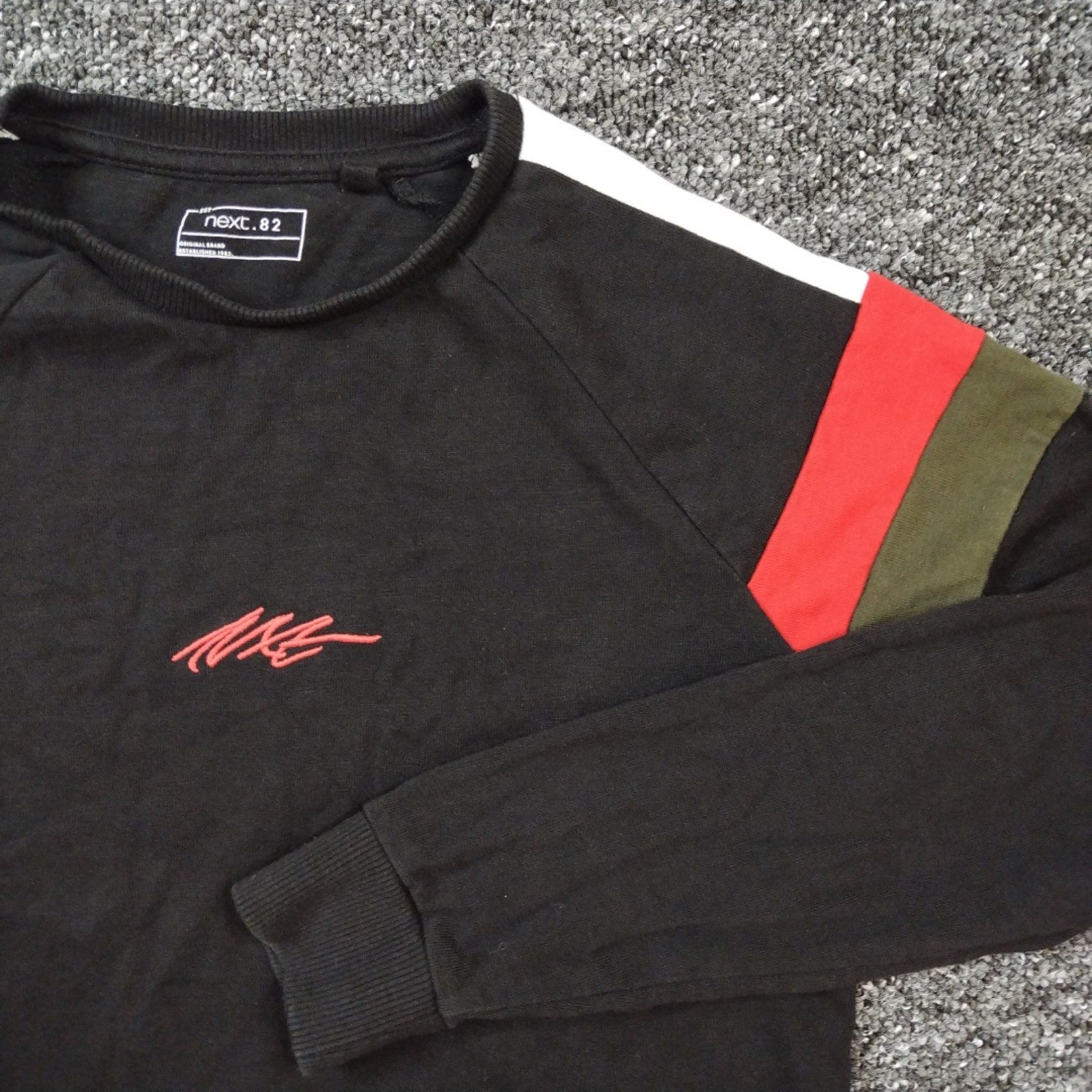 Next Men's Black Colourblock Long Sleeve Top Medium image 2