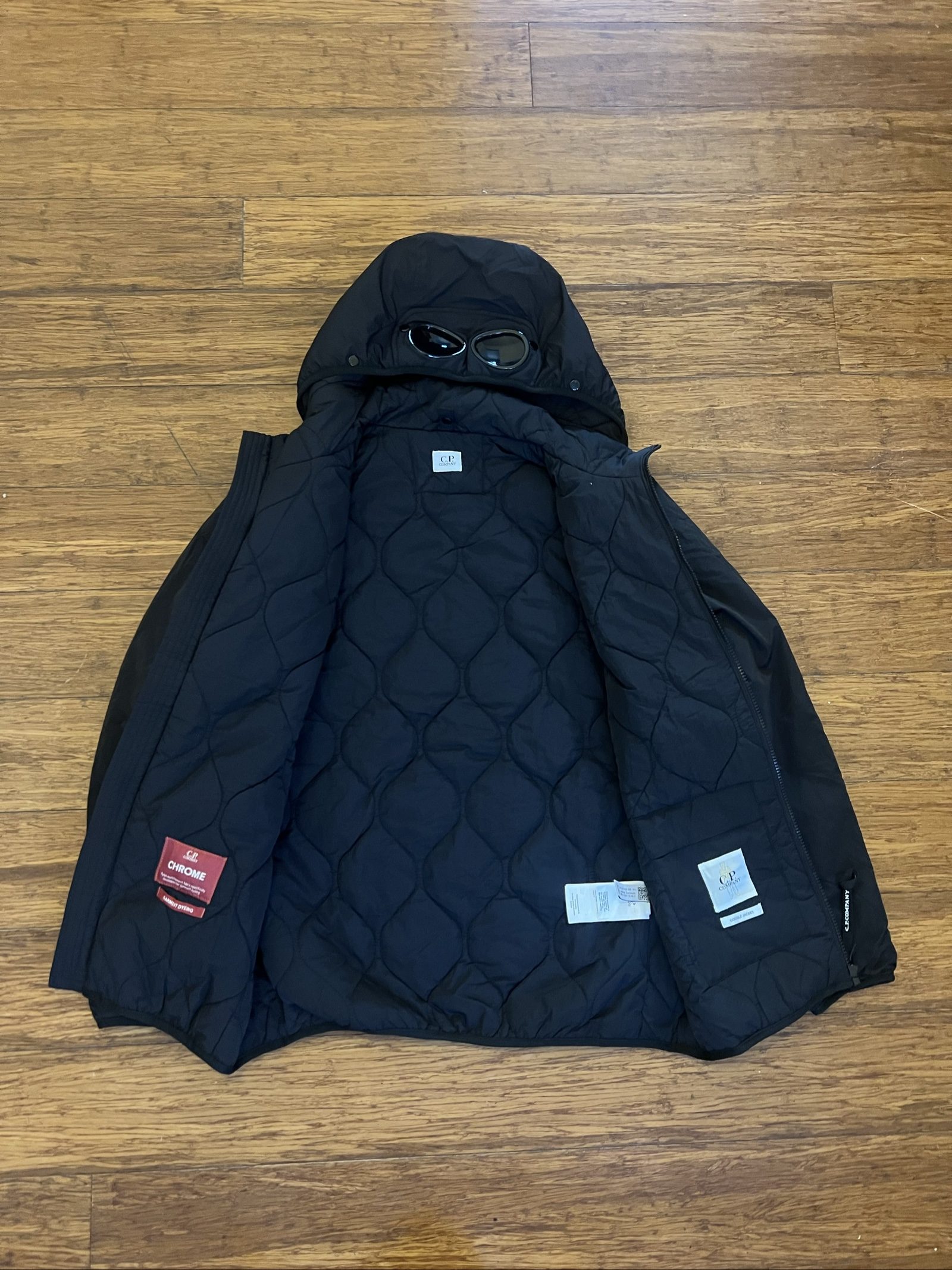 C.P. Company GD Shell Mixed Goggle Hooded Jacket image 4