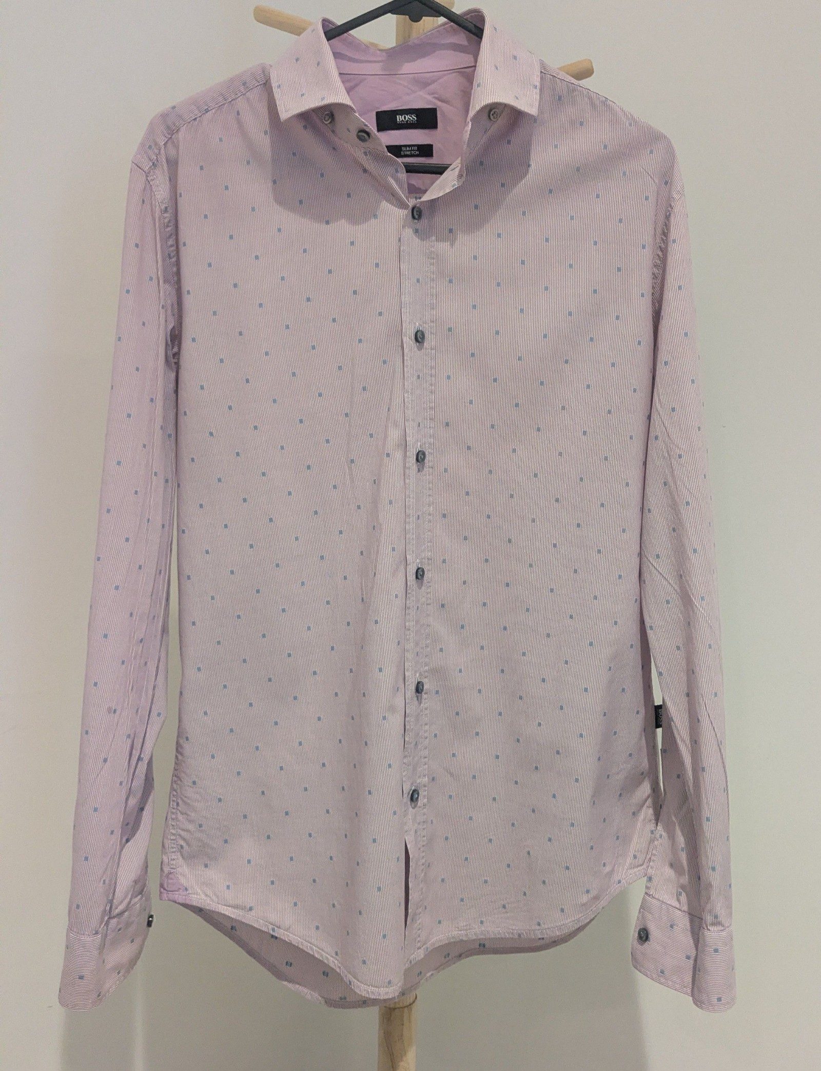 Hugo Boss Slim Fit Shirt – Size M