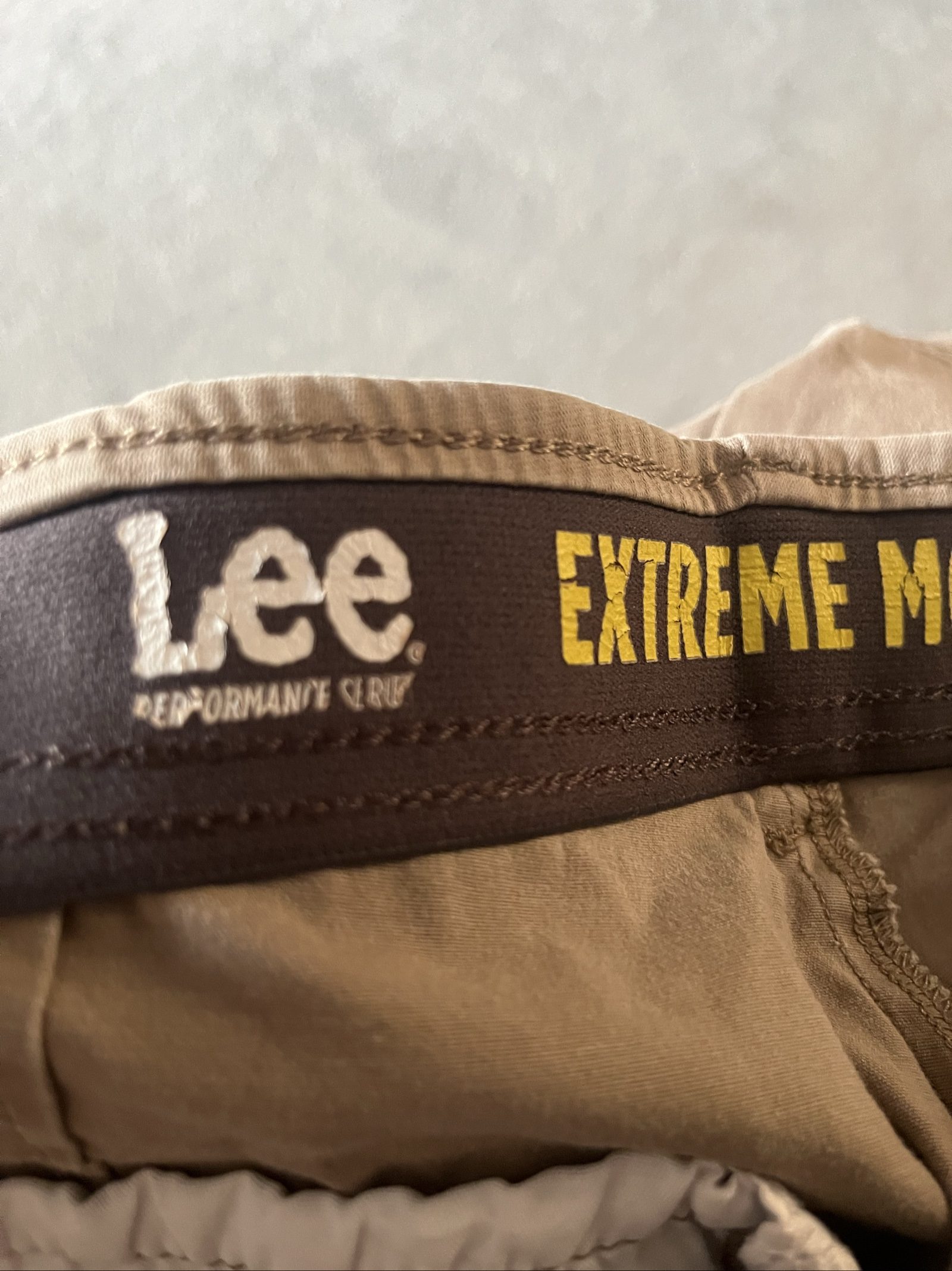 Lee Men Beige Extreme Motion Chino Shorts Medium image 5