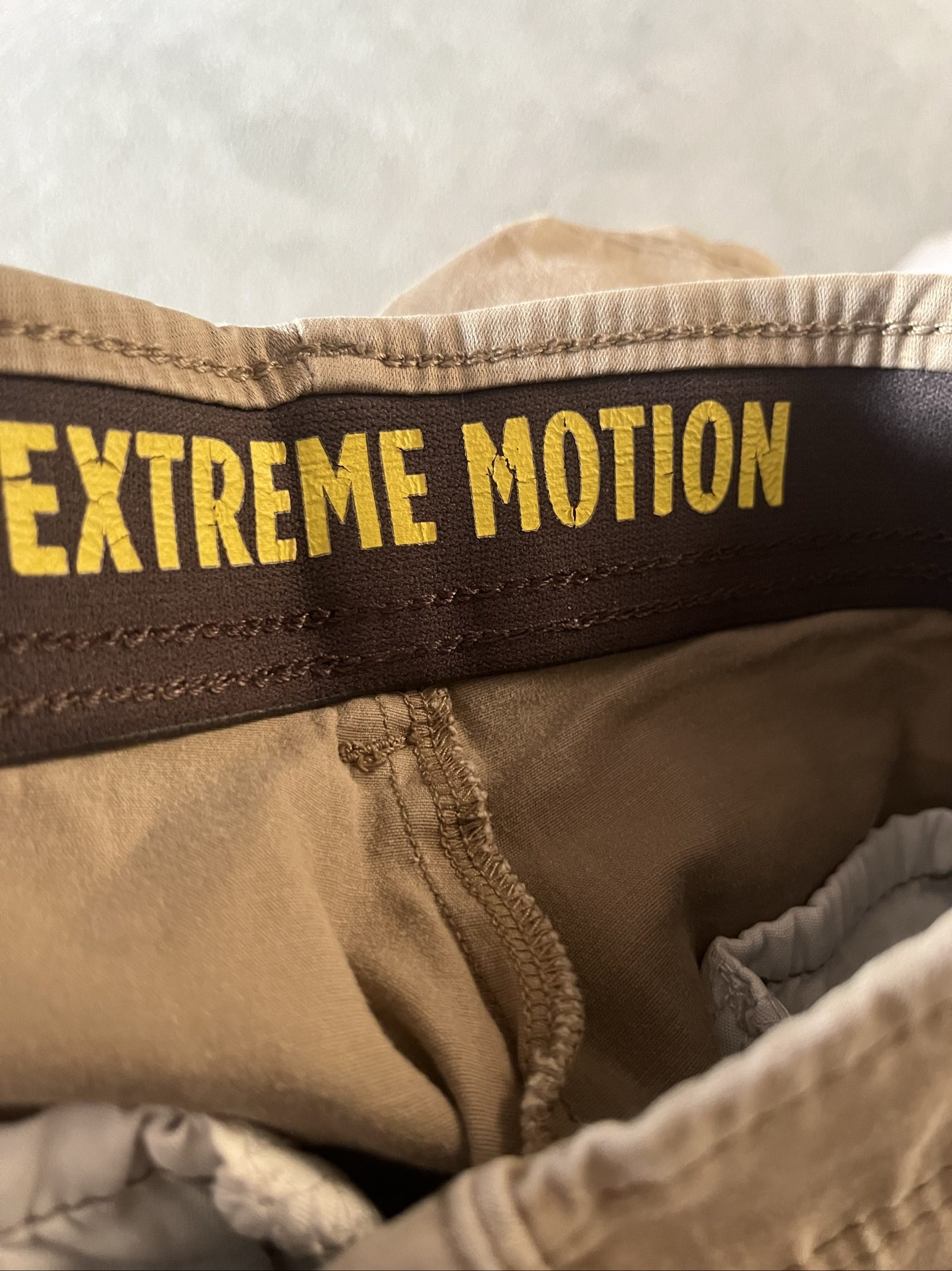 Lee Men Beige Extreme Motion Chino Shorts Medium image 6