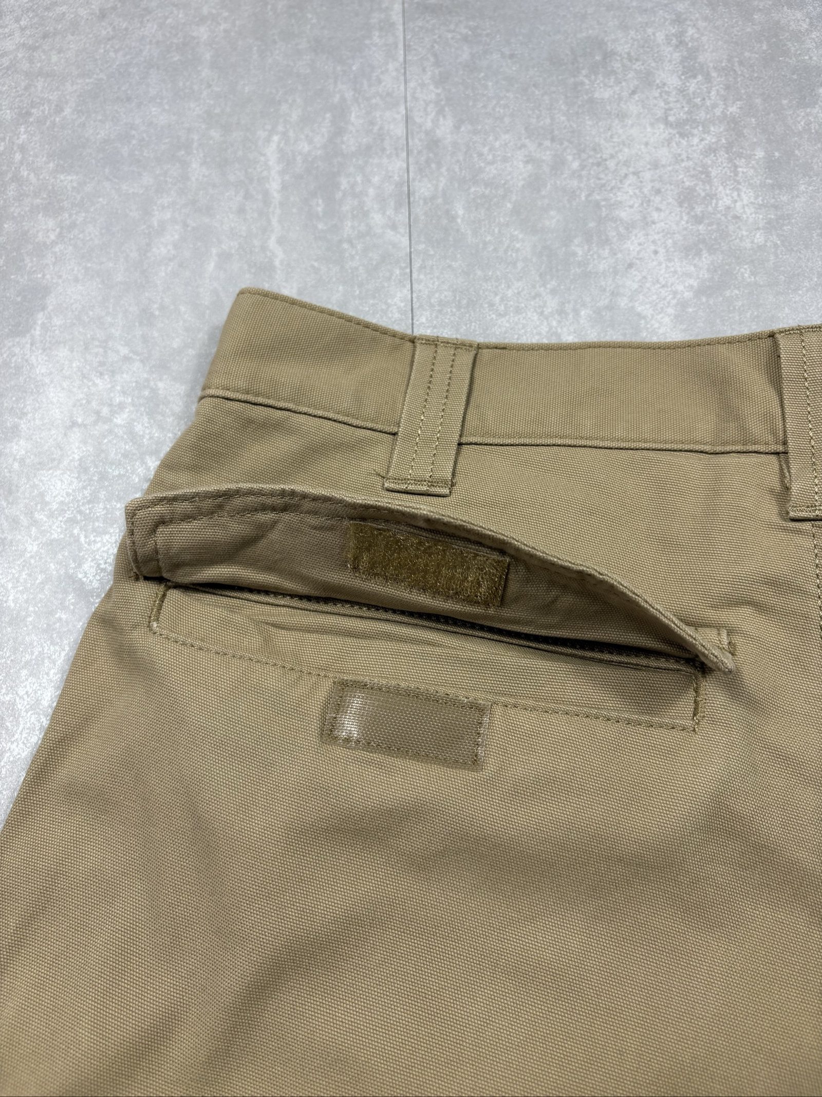 Carhartt Beige Cargo Rugged Relaxed Fit Trousers W32 image 4