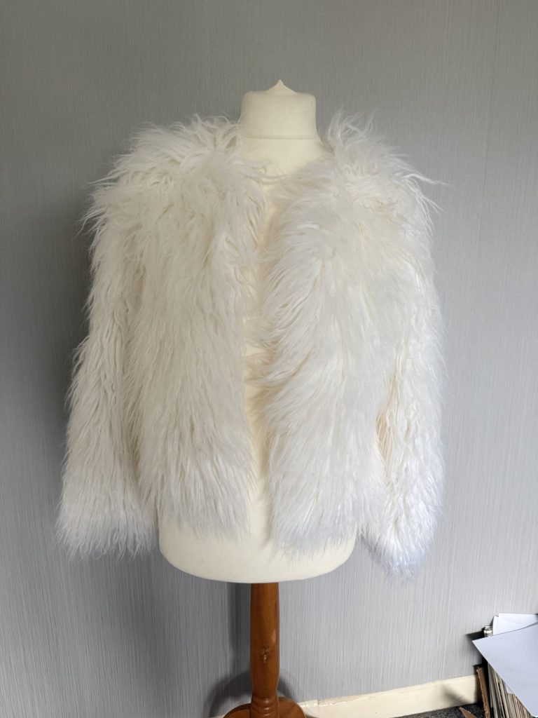 Atmosphere Women's White Faux Fur Fluffy Jacket UK 10