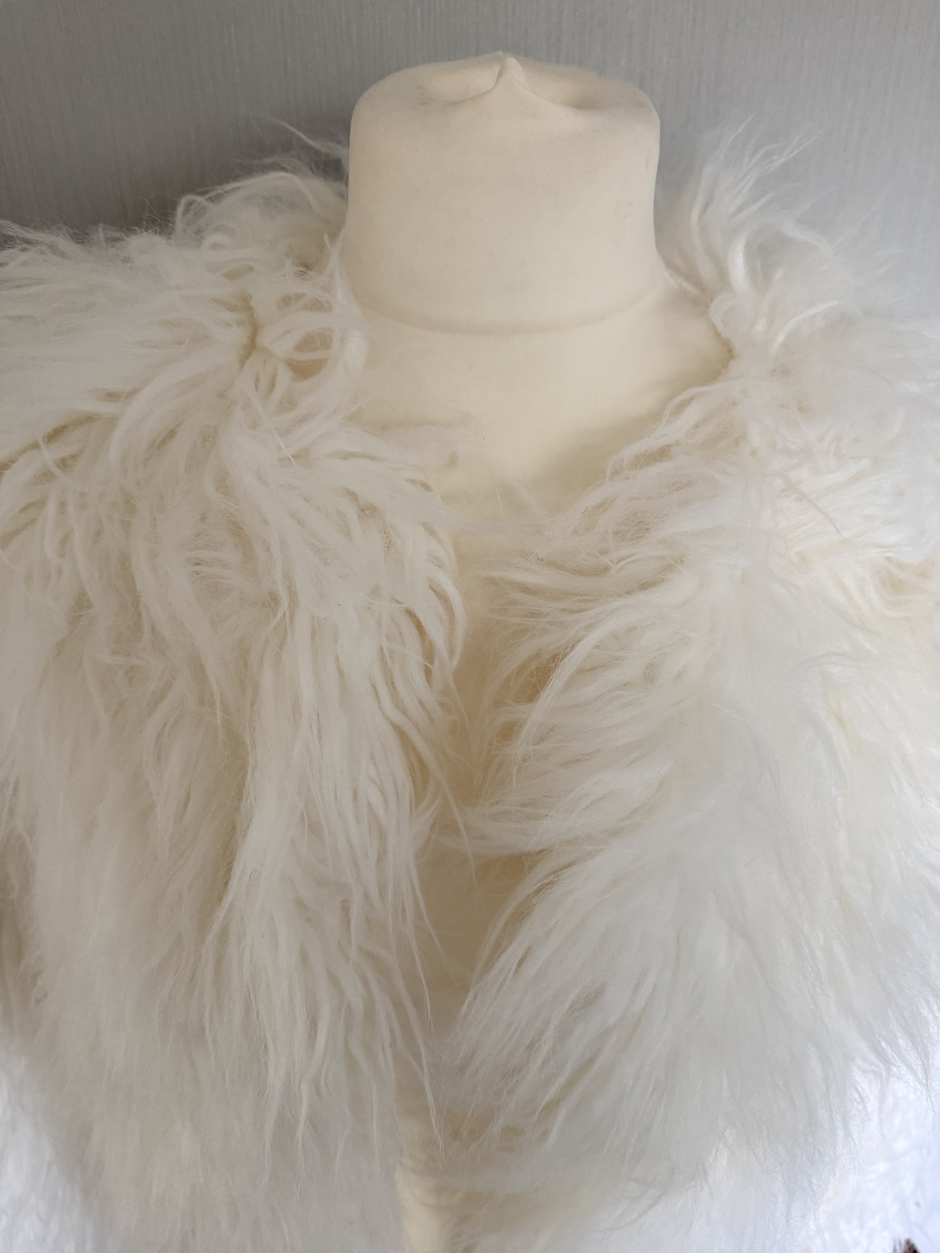 Atmosphere Women's White Faux Fur Fluffy Jacket UK 10 image 3