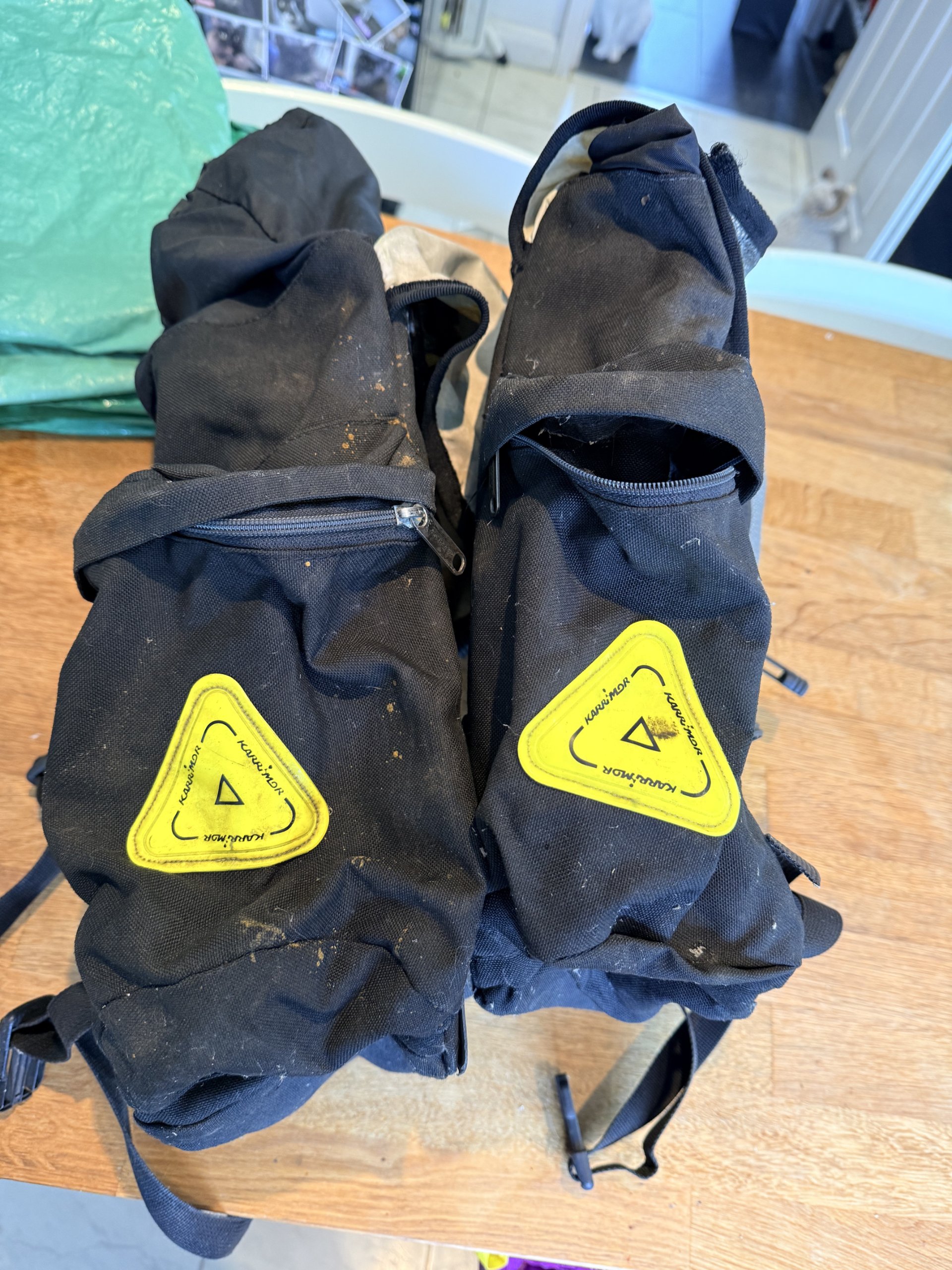 Vintage 90s Karrimor Black & Yellow Bicycle rear Pannier Bags Pair image 7