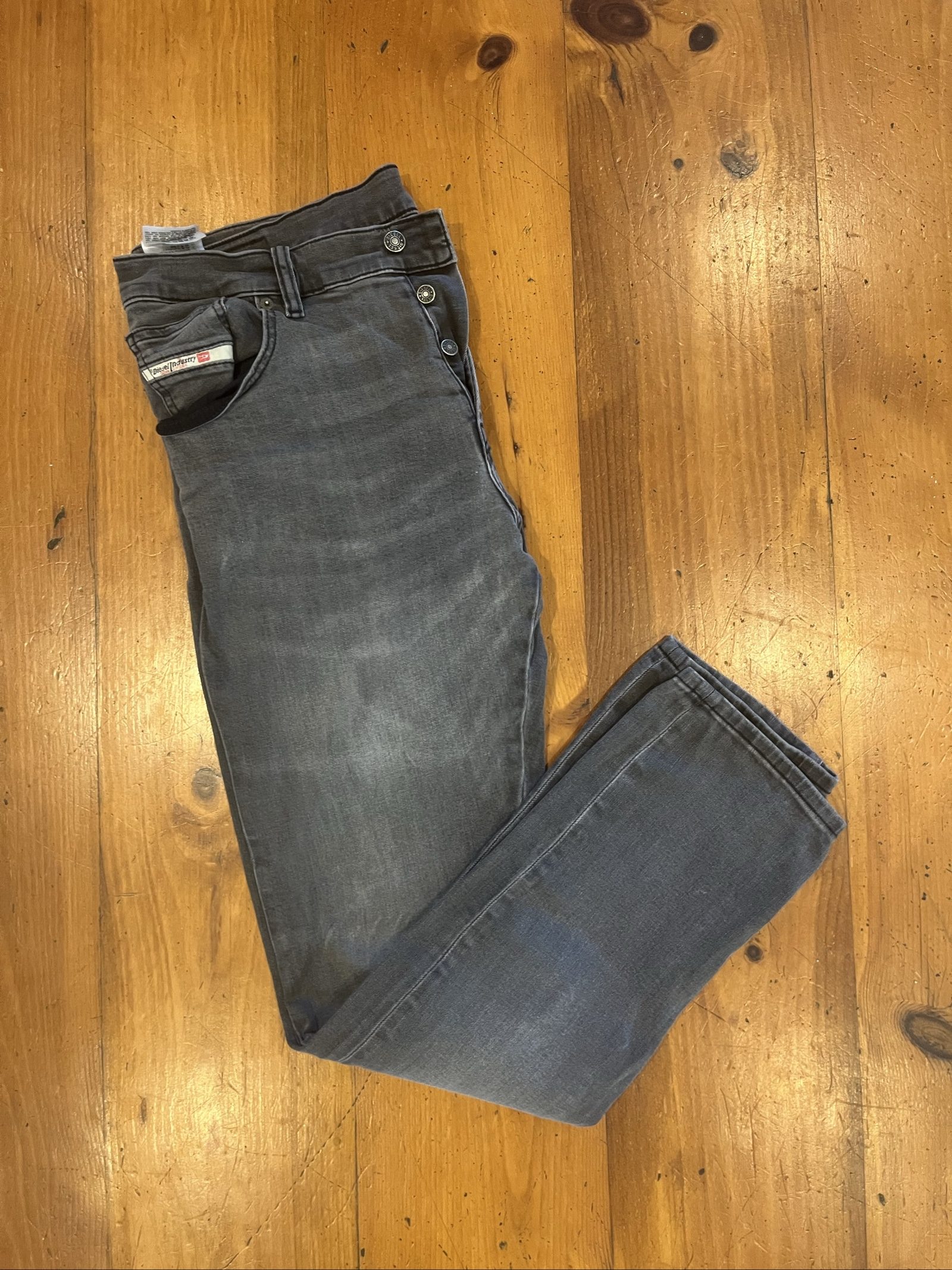 Diesel Grey D-Yennox Tapered Jeans W34 L32