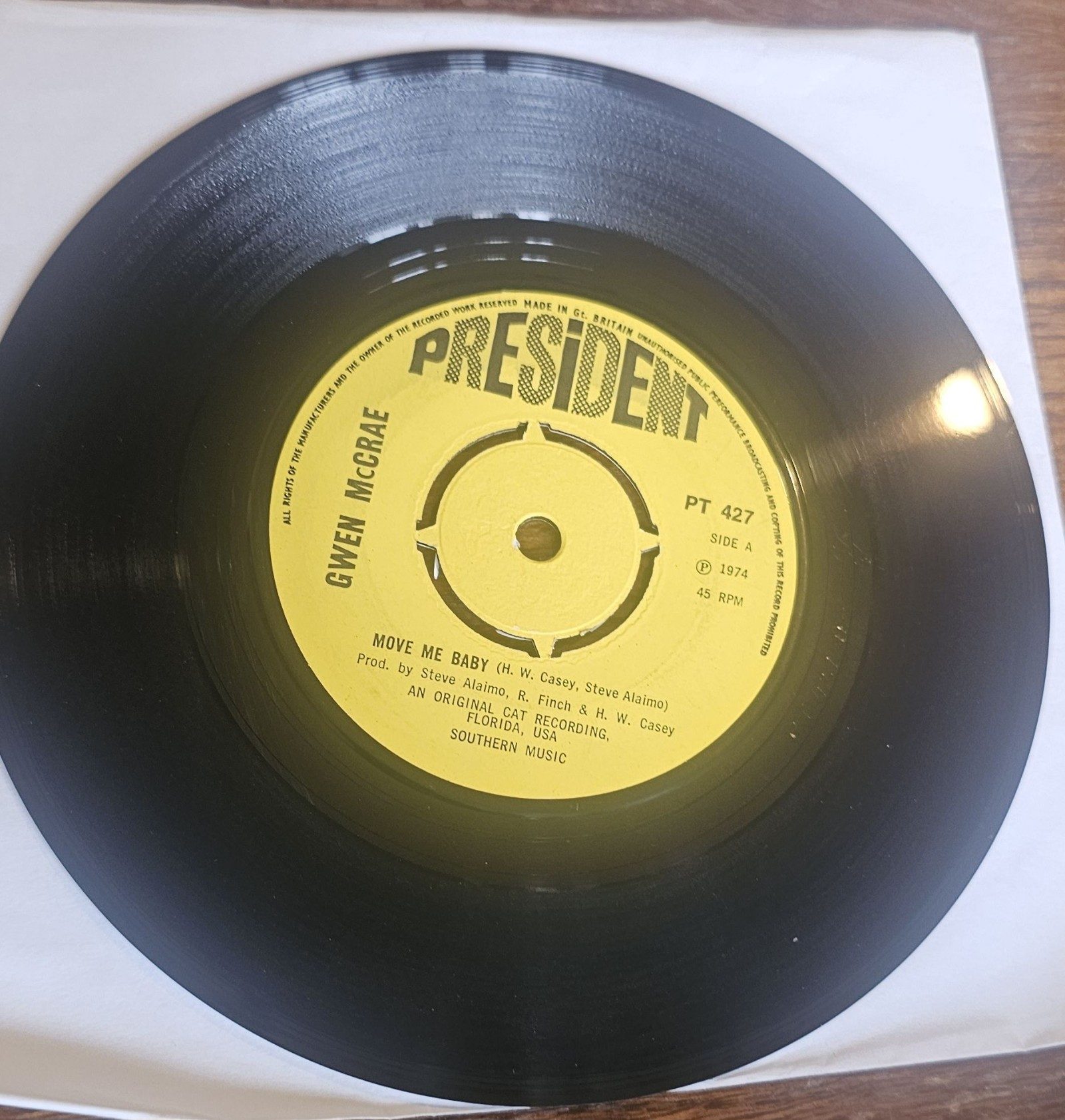 Gwen McCrae Move Me Baby President PT 427 45 RPM He Don't Ever Lose His Groove
