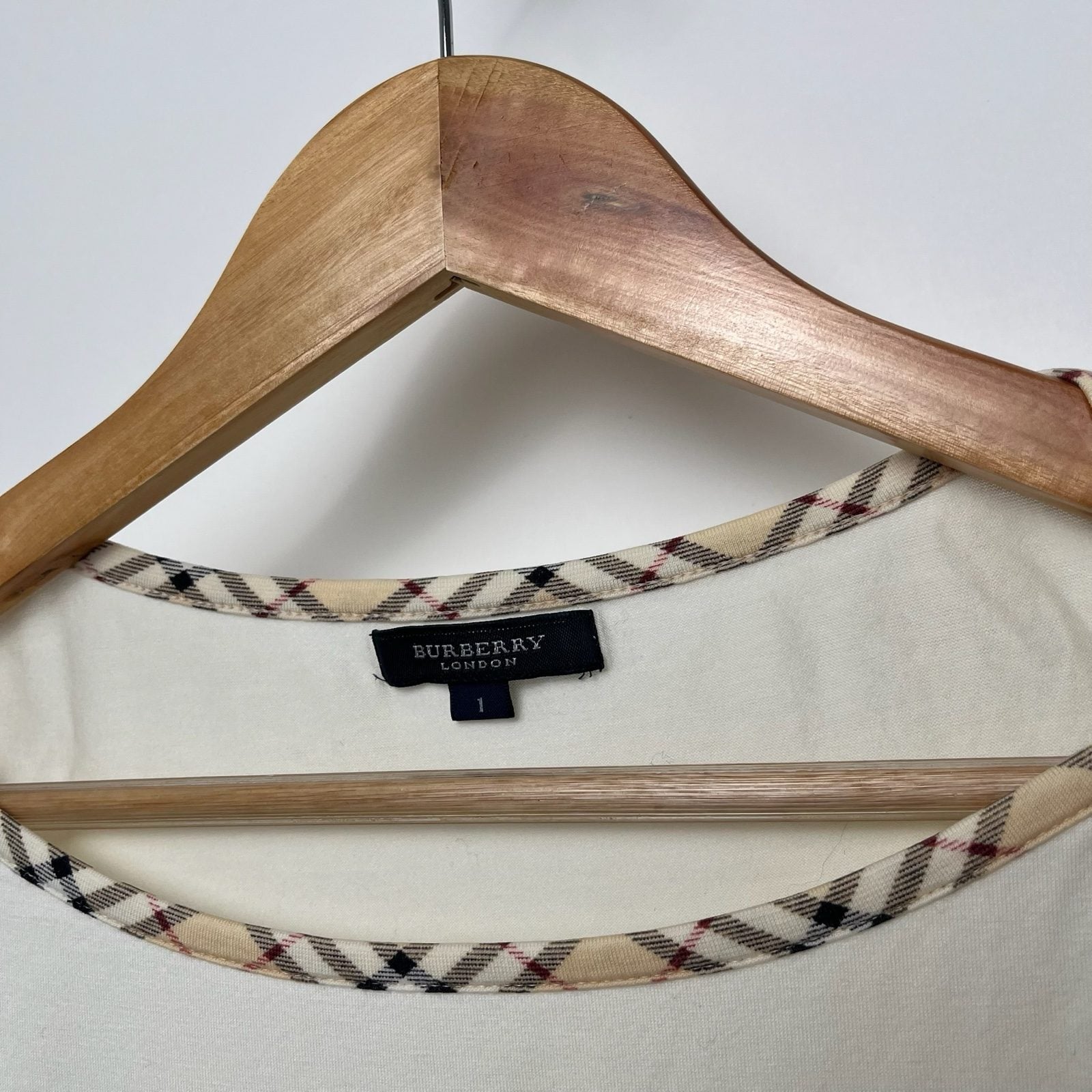Burberry White Boat Neck Top With Embroidered Logo & Nova Check Trim - S image 5