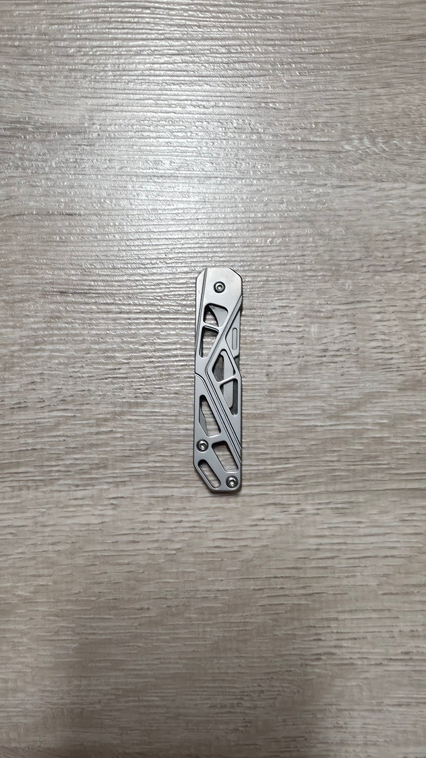 Titanfarbenes Mini Klappmesser Unbenutzt image 2