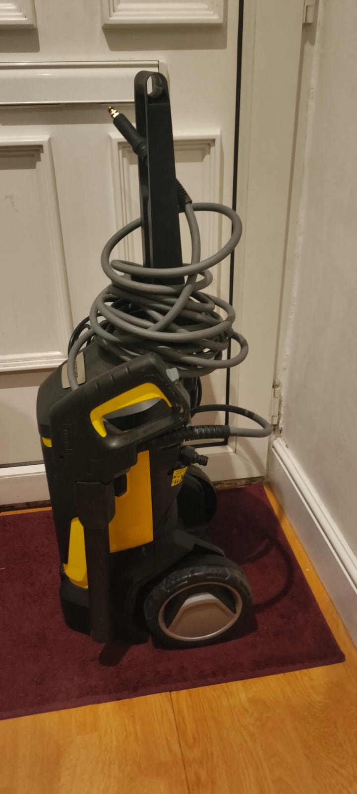 Karcher Yellow & Black High Pressure Washer K7 image 4