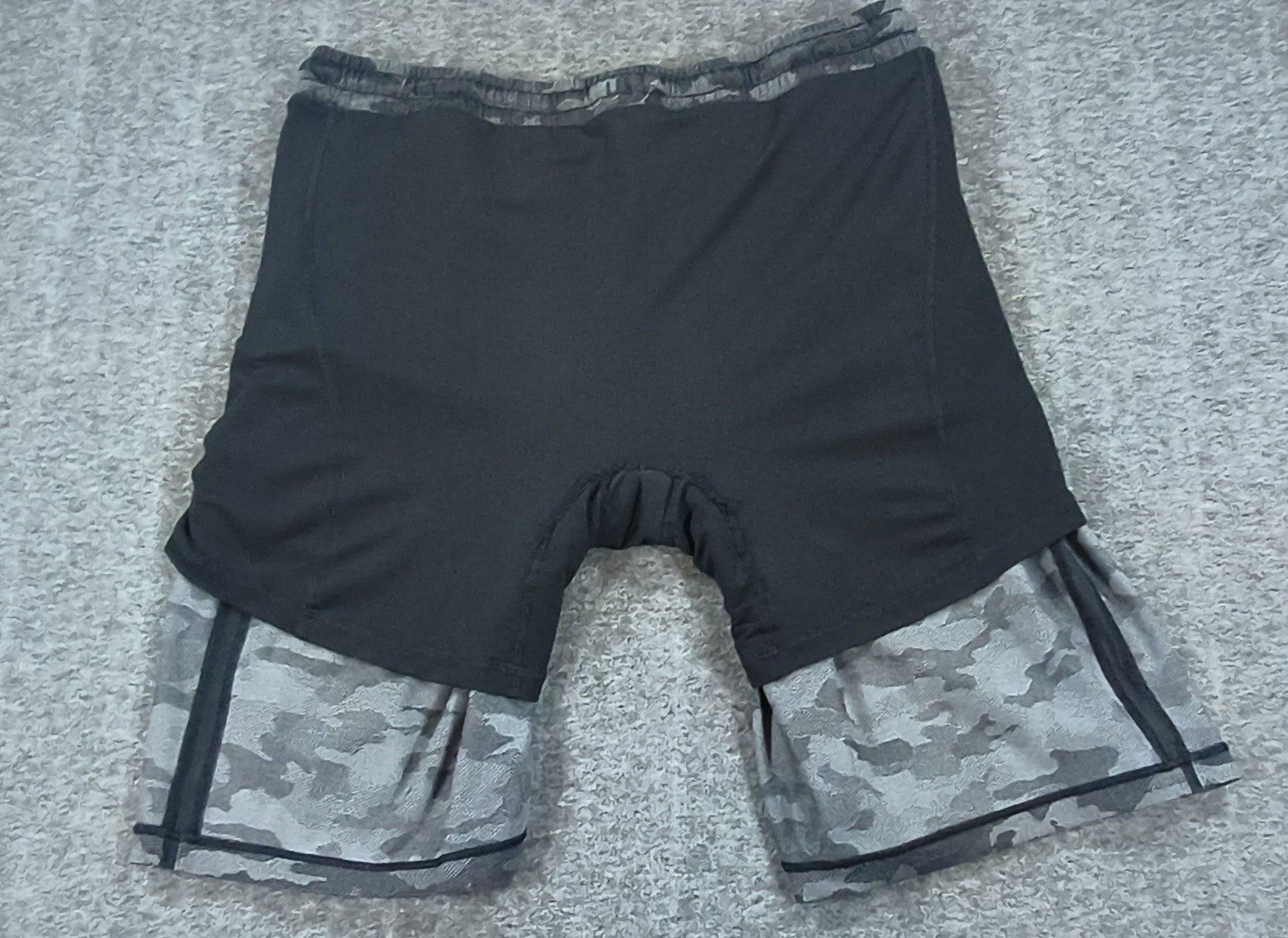 Lululemon Grey Camo Men's Athletic Shorts Large image 5