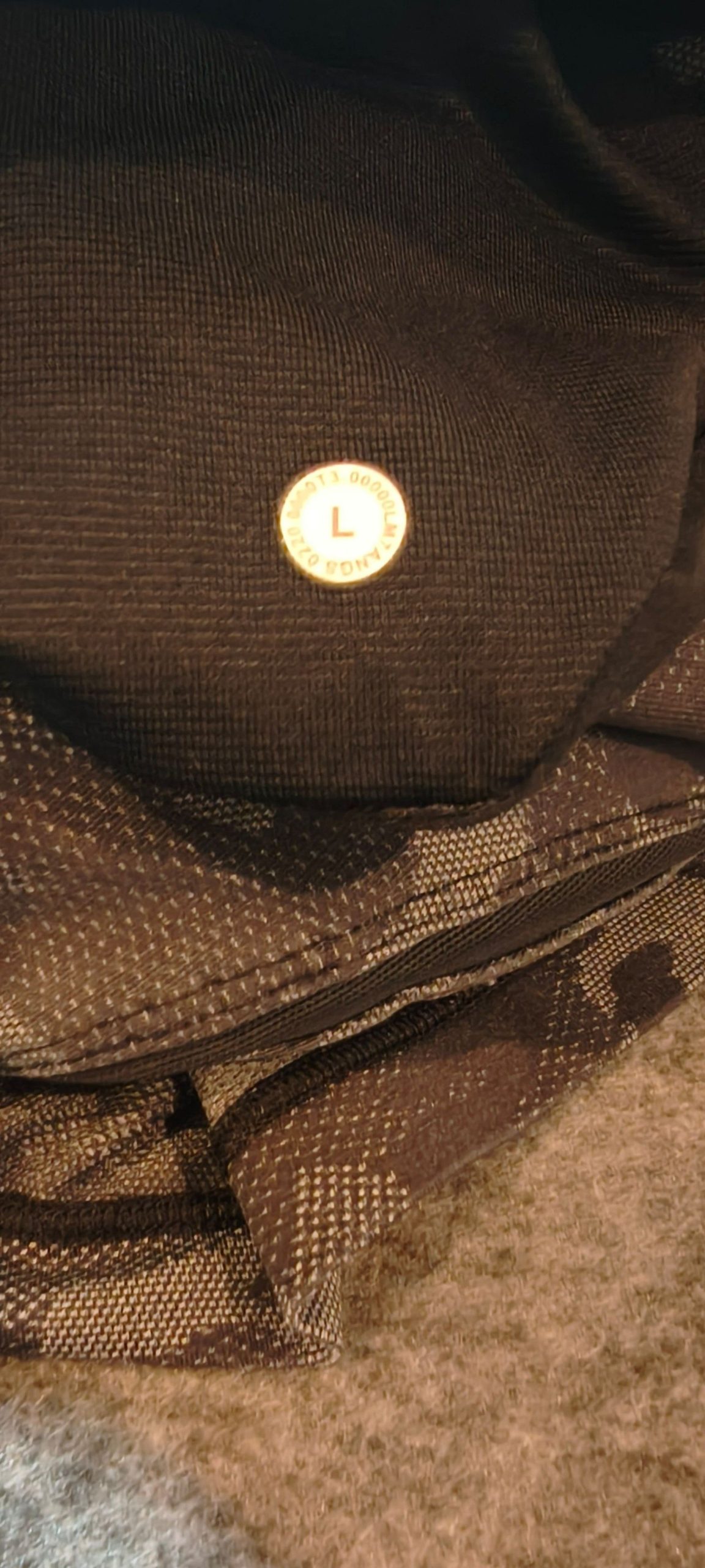 Lululemon Grey Camo Men's Athletic Shorts Large image 10
