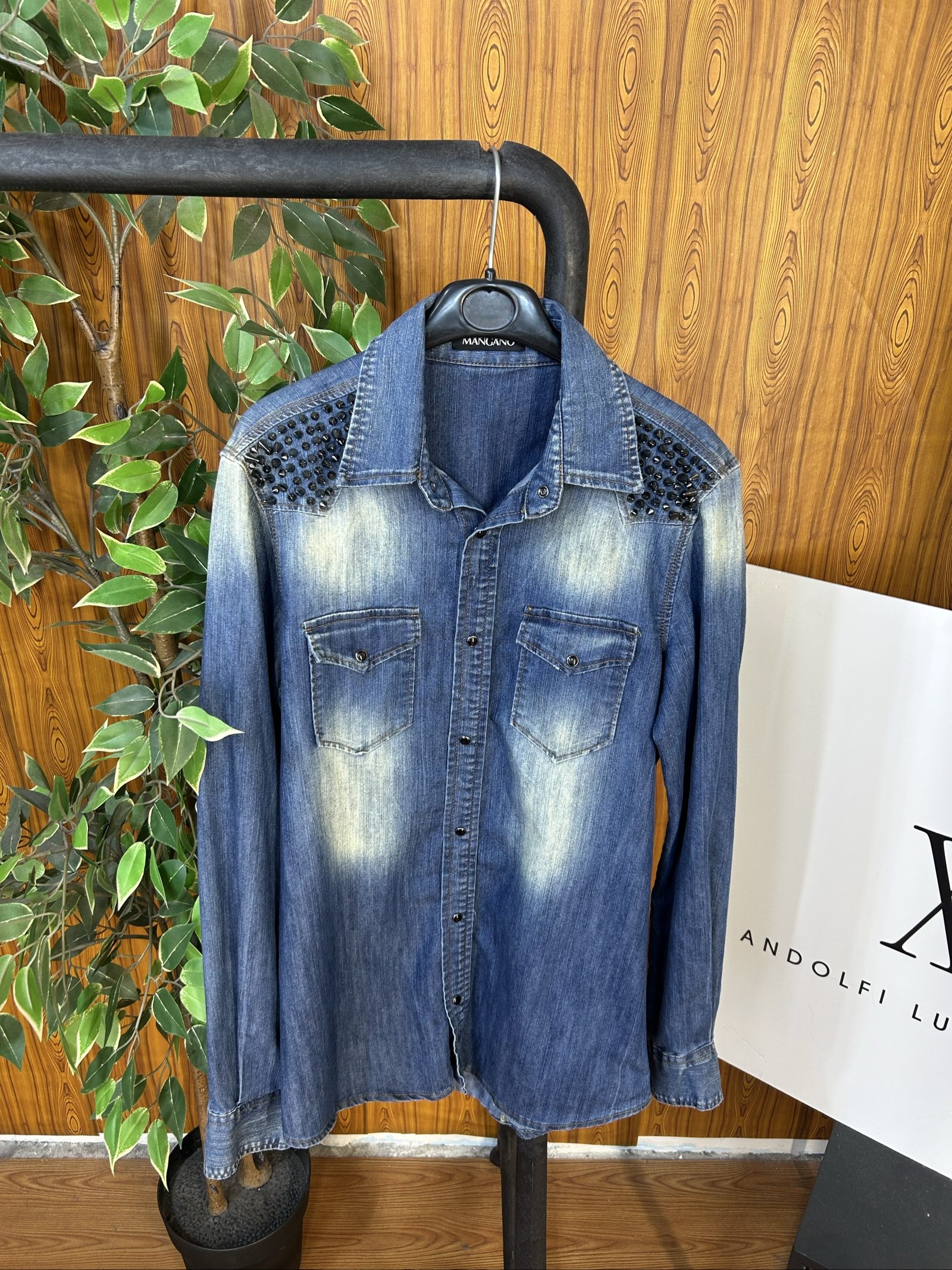Mangano Uomo Camicia Denim Blu con Borchie Taglia L