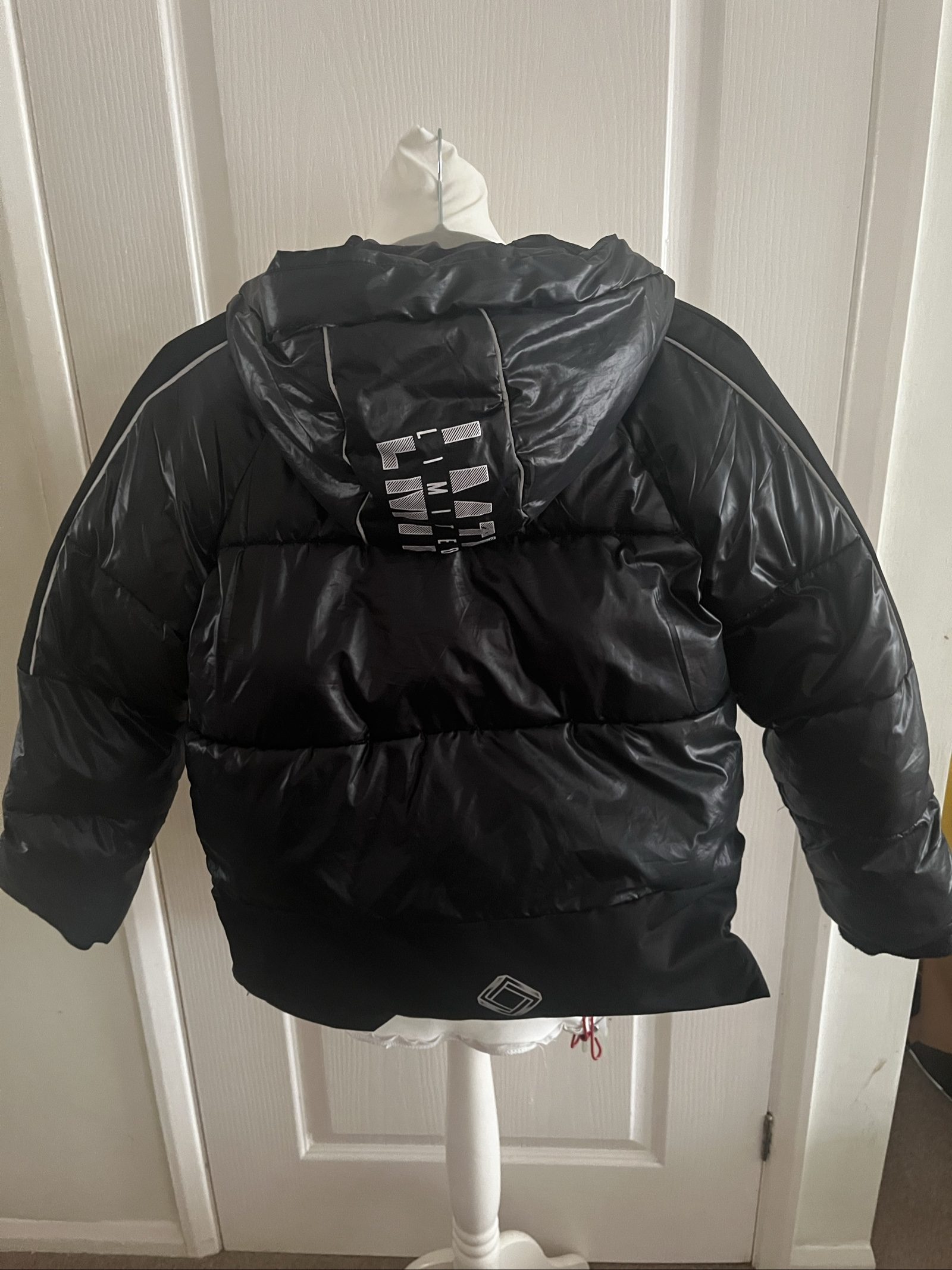 George Kids Black Puffer Jacket 10-11 Years Hooded image 2