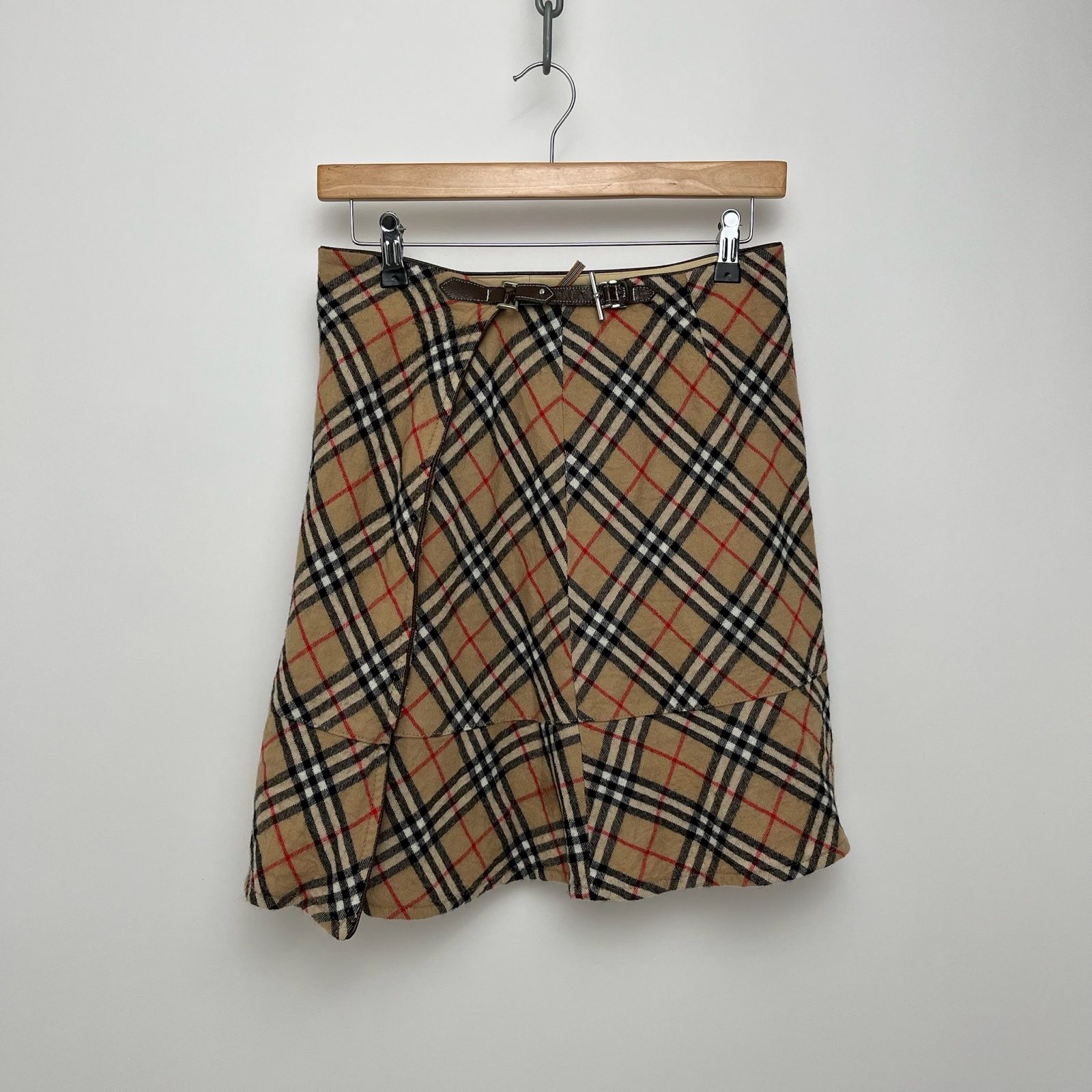 Burberry Blue Label Vintage Nova Check Beige Wrap Around Midi Skirt - S image 3
