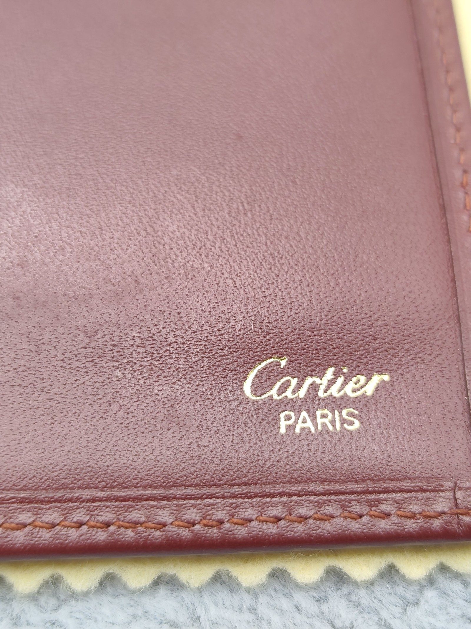 Cartier Burgundy Leather Wallet with Gold Corners Unisex image 10