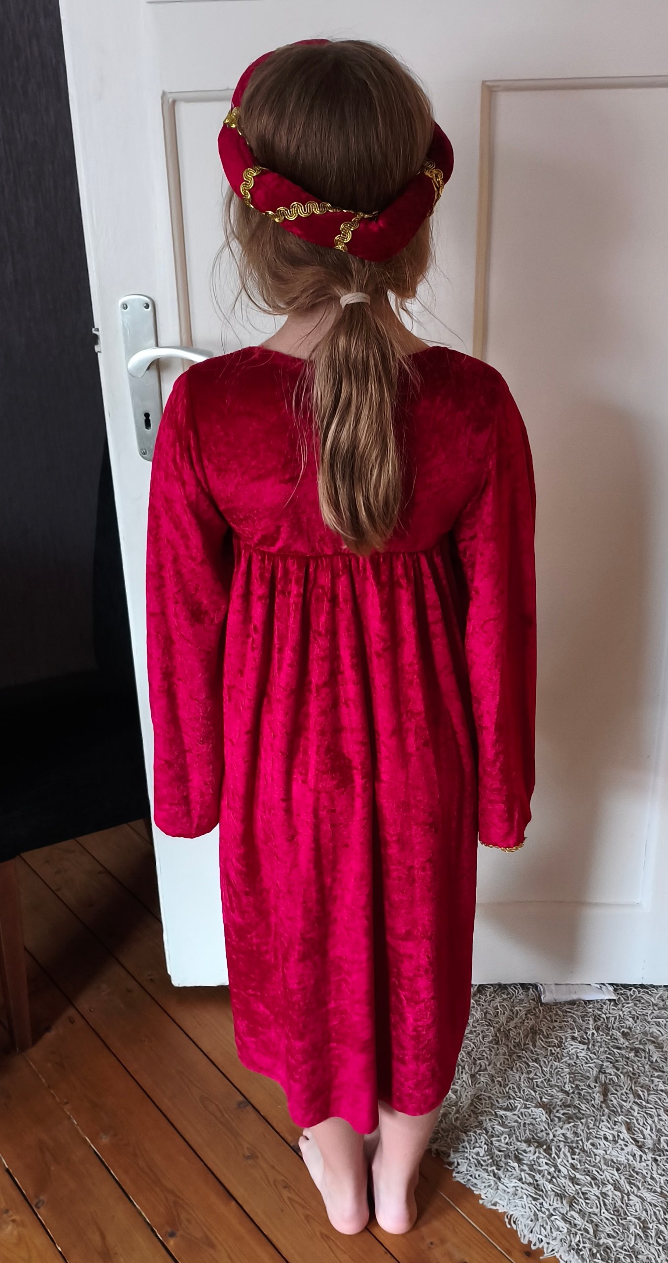 Kinder Karnevalskostüm Burgfräulein Rot & Creme, Größe 110-120 cm image 3