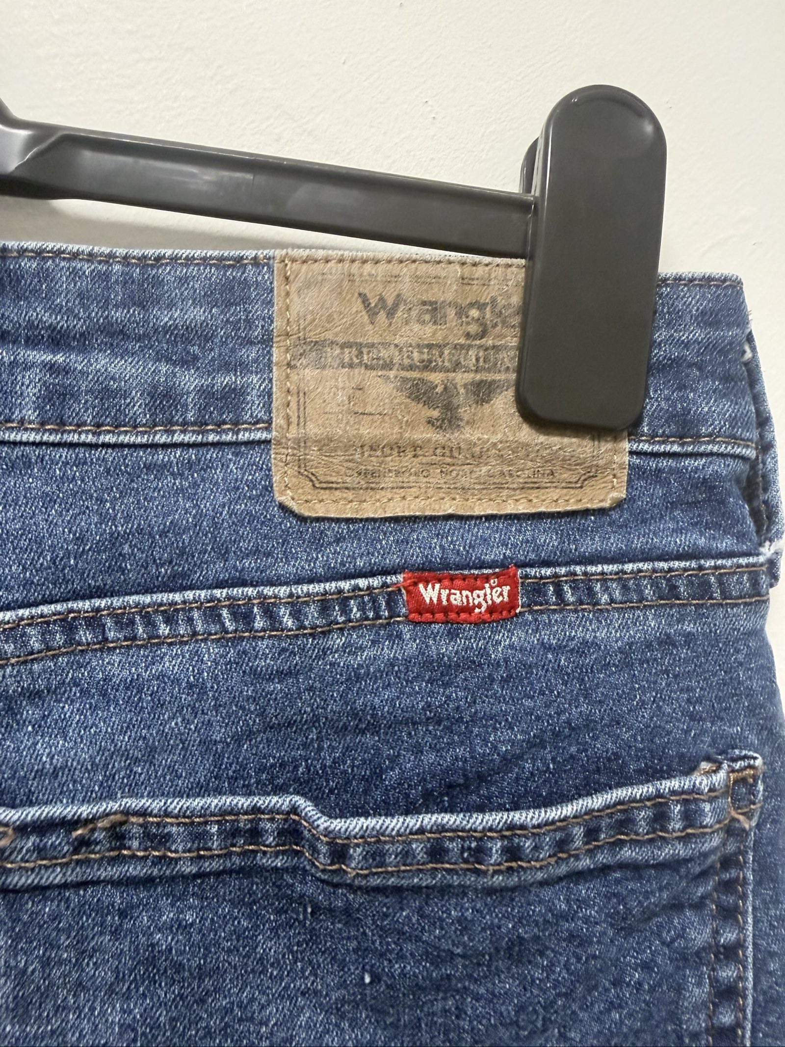 Wrangler Women's Blue Denim Jeans Size 14 image 2