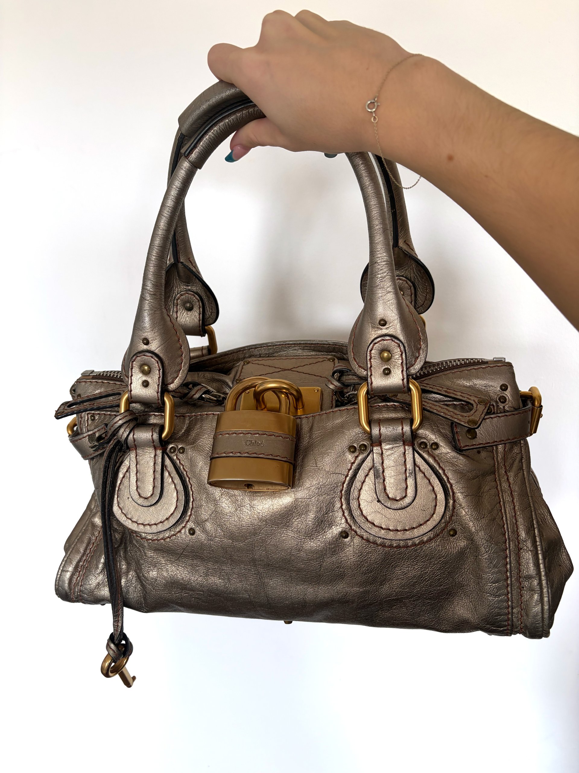 2005 Chloe Paddington Metallic Champagne Paddington Bag w/ Lock & Dustbag image 2