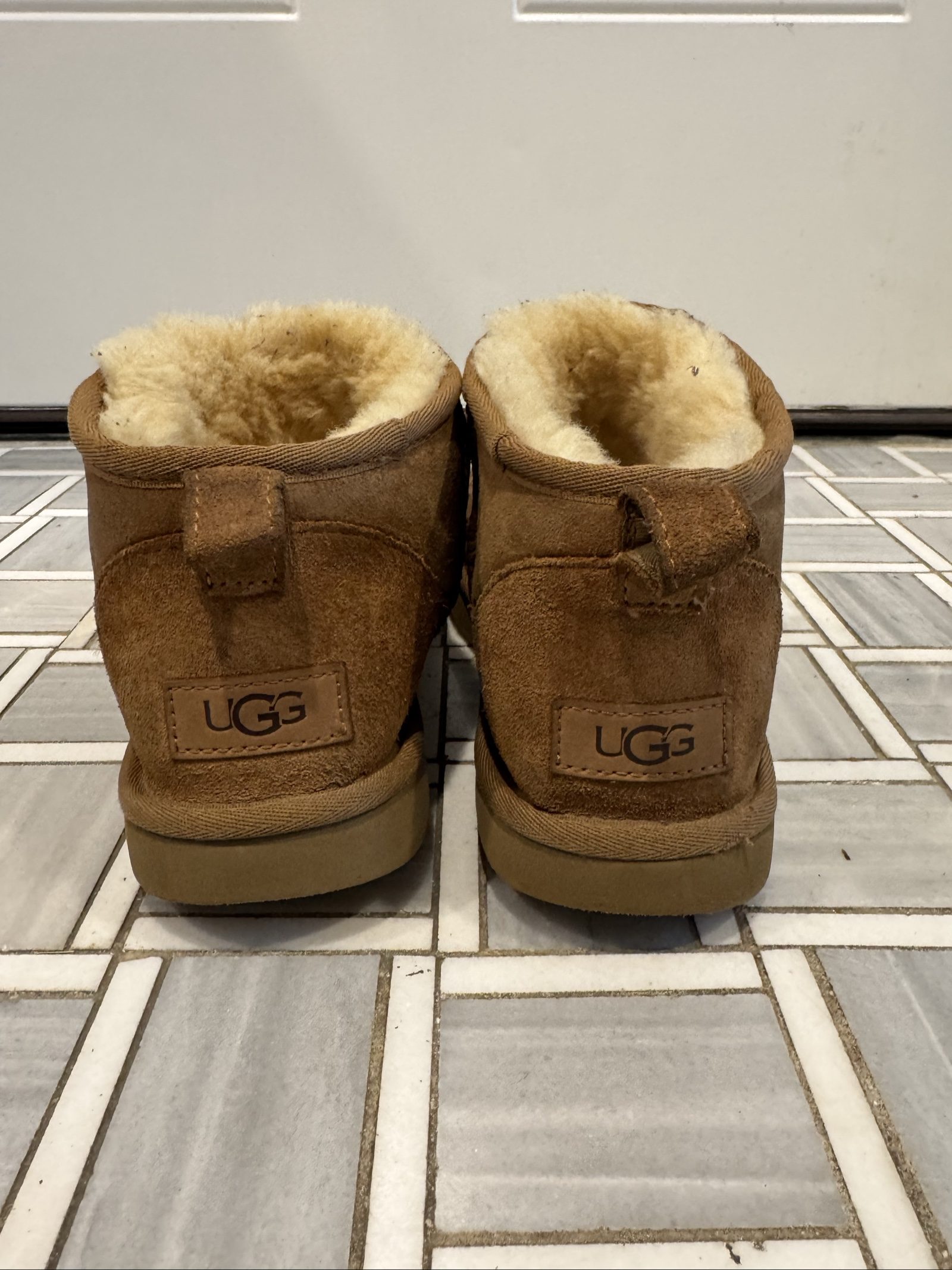 Women’s UGG Classic Ultra Mini Boots – Chestnut – 8 image 4