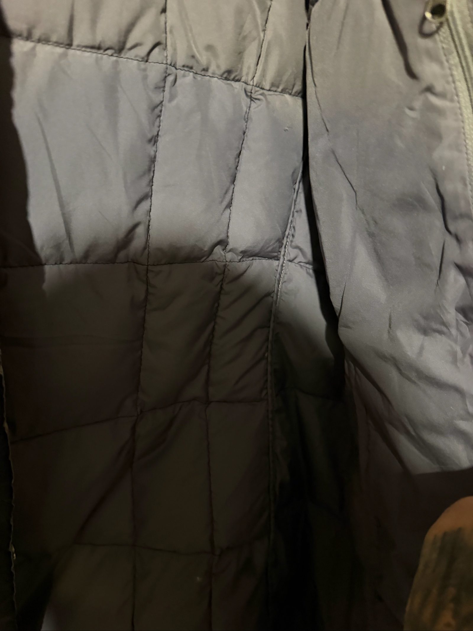The North Face Black & Grey Puffer Coat Large 600 Fill Power (zip missing ! ) image 7
