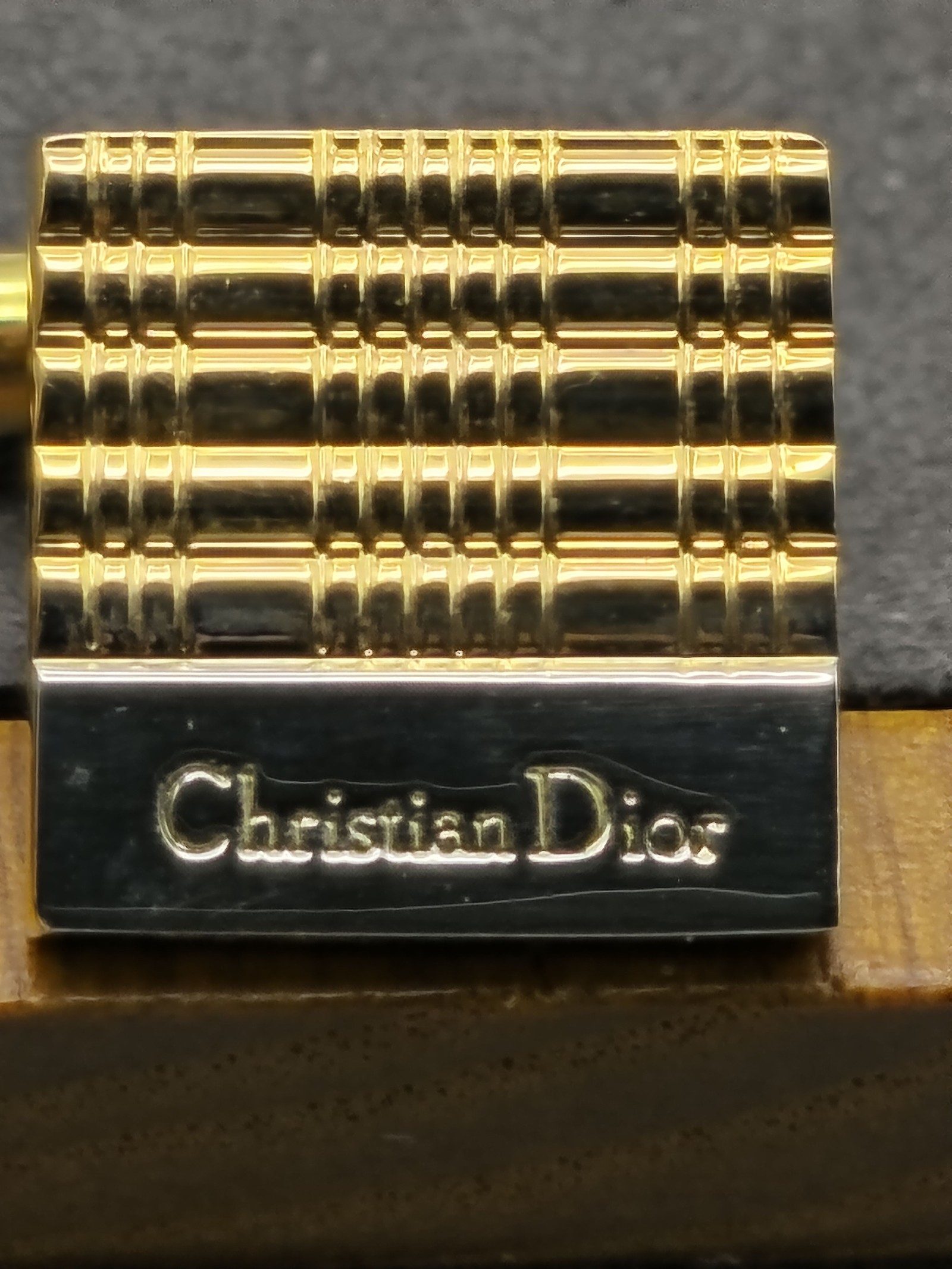 Christian Dior Gold Tone Patterned Cufflinks image 4