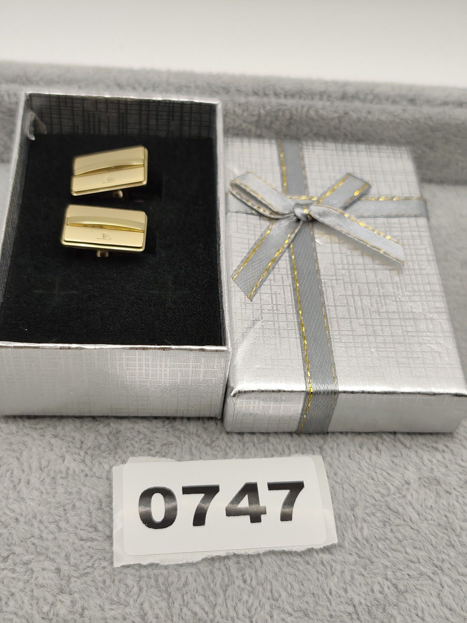 JL Gold Tone Rectangular Cufflinks with Box