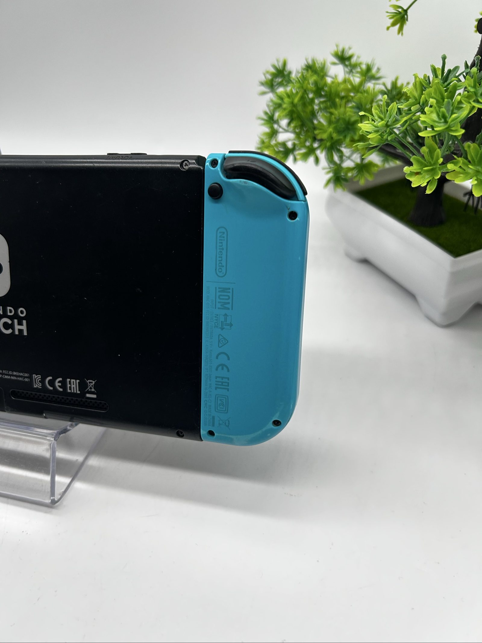 Nintendo Switch V2 Blu/Rossa + SD 128GB + Volante Joy-Con – Completa image 10
