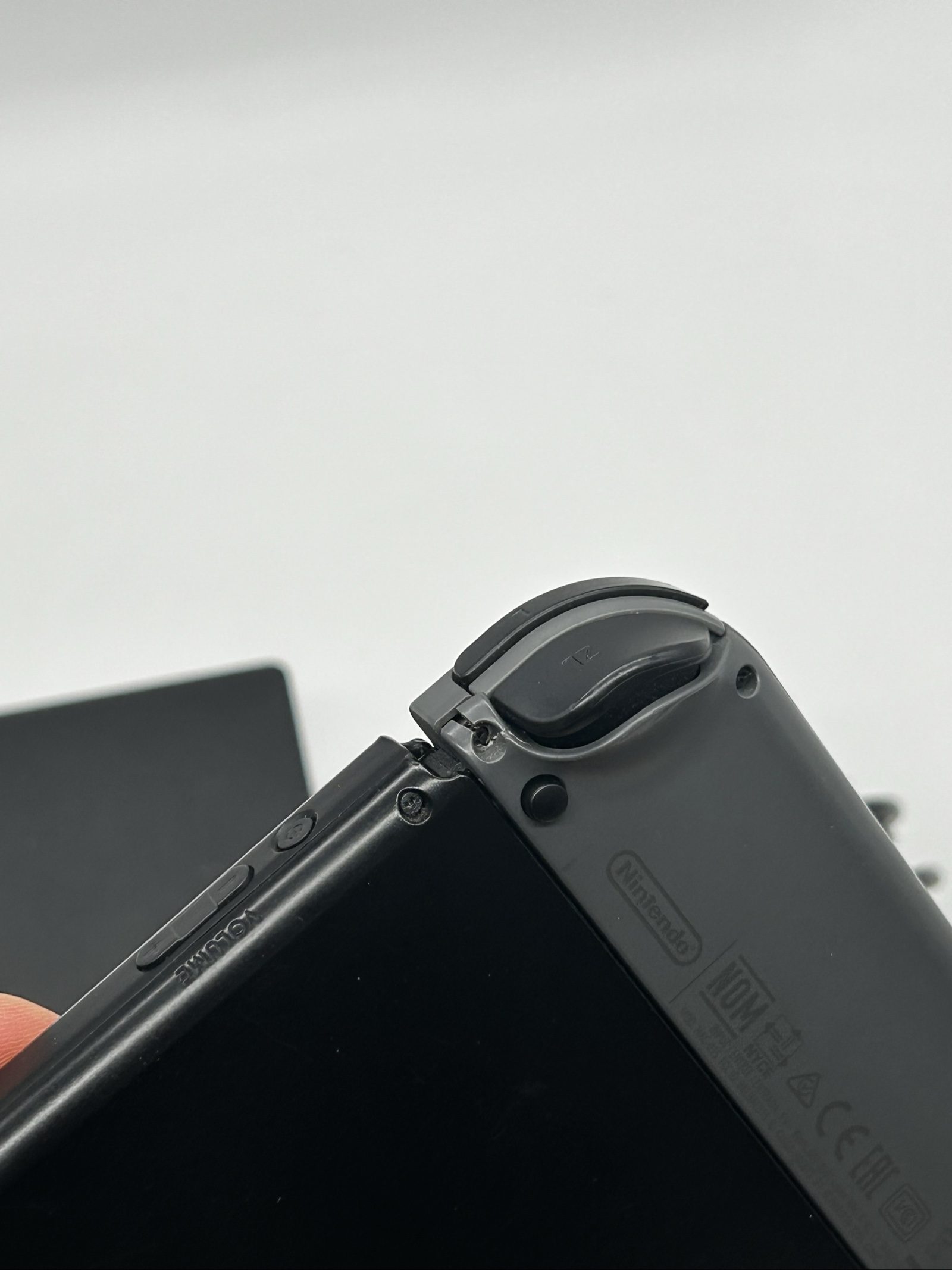 Nintendo Switch V2 Grigia + Scatola + Accessori Originali – Ottime Condizioni image 9