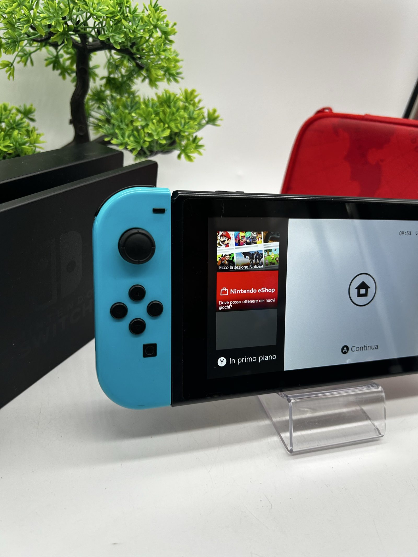 Nintendo Switch Blu/Grigia + FIFA 19 + Custodia – Completa – Ottime Condizioni image 4
