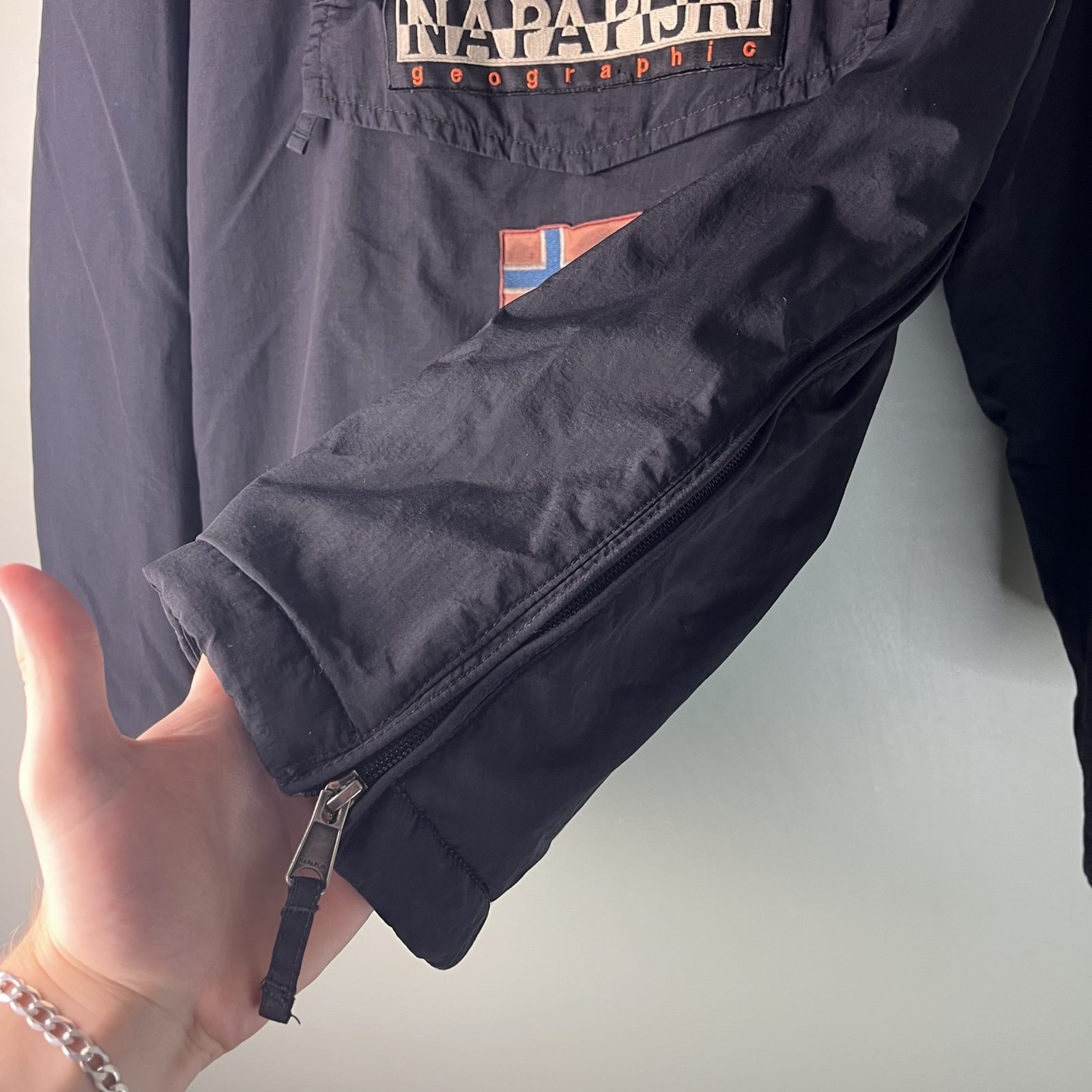 Napapijri Men's Black Fleece lined Windbreaker Jacket Zipper Sleeve image 3