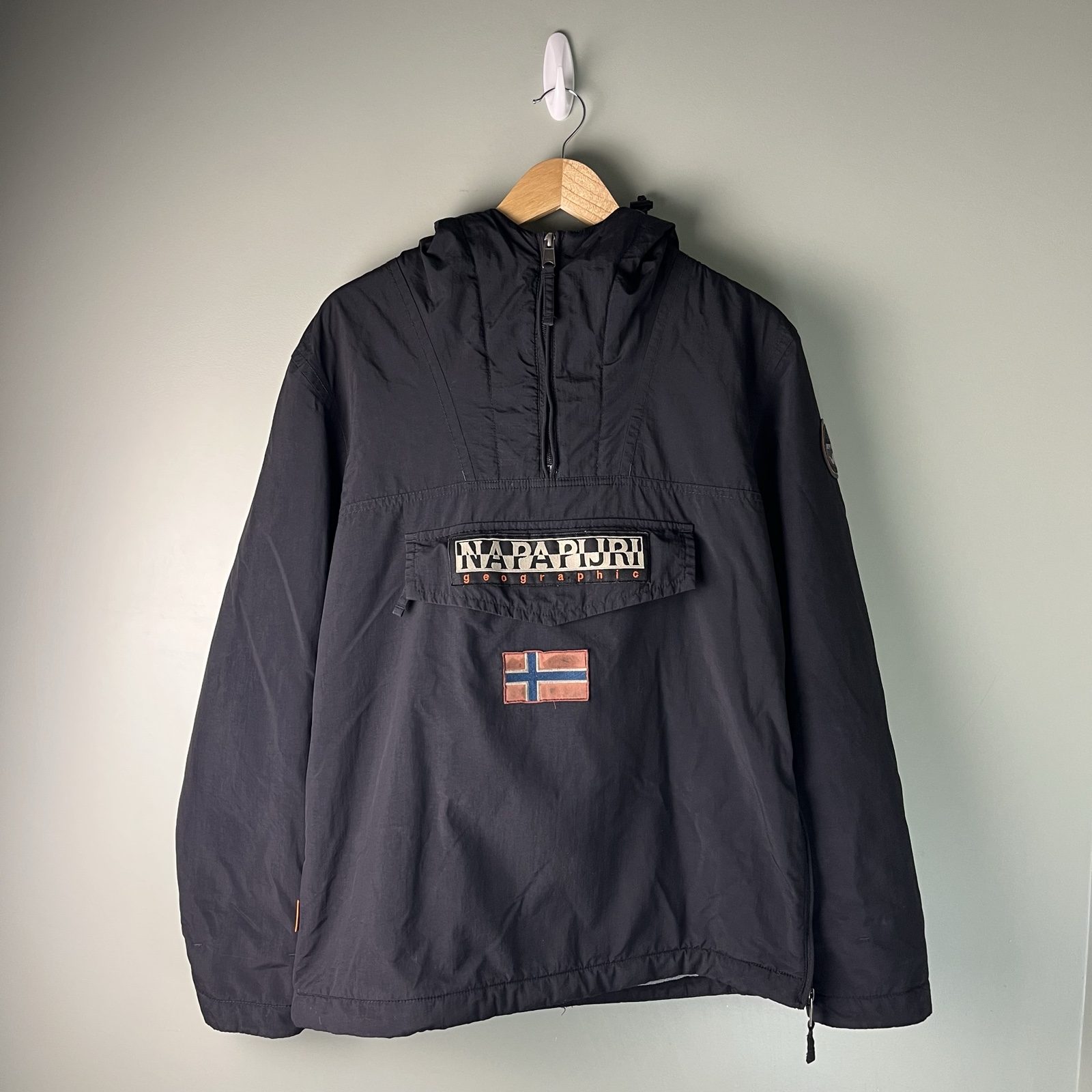 Napapijri Men's Black Fleece lined Windbreaker Jacket Zipper Sleeve
