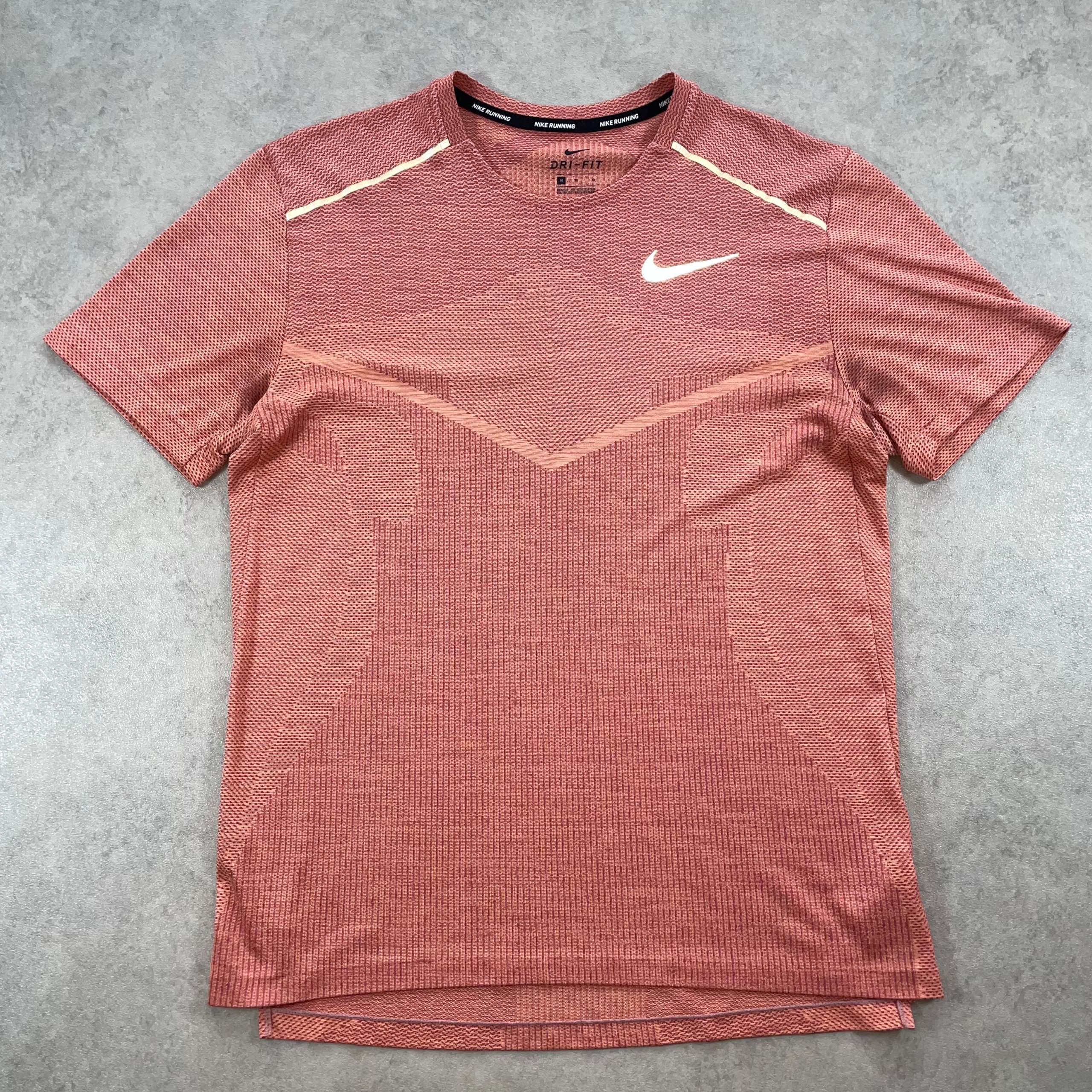 Nike Men's Techknit Ultra "Coral" Size M Mens