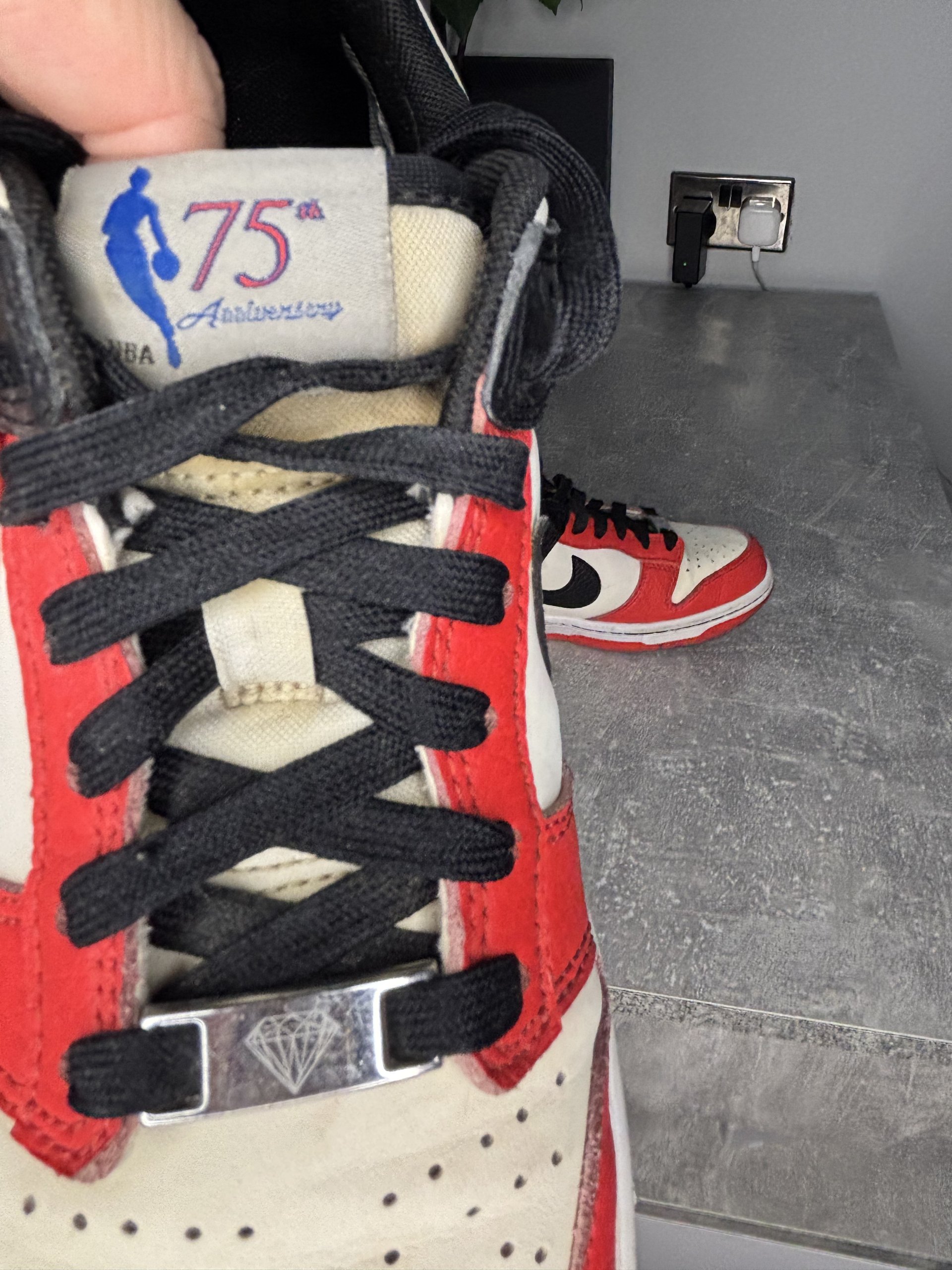 Nike Dunk Low EMB NBA 75th Anniversary Chicago Bulls Red Black White UK 9 image 4