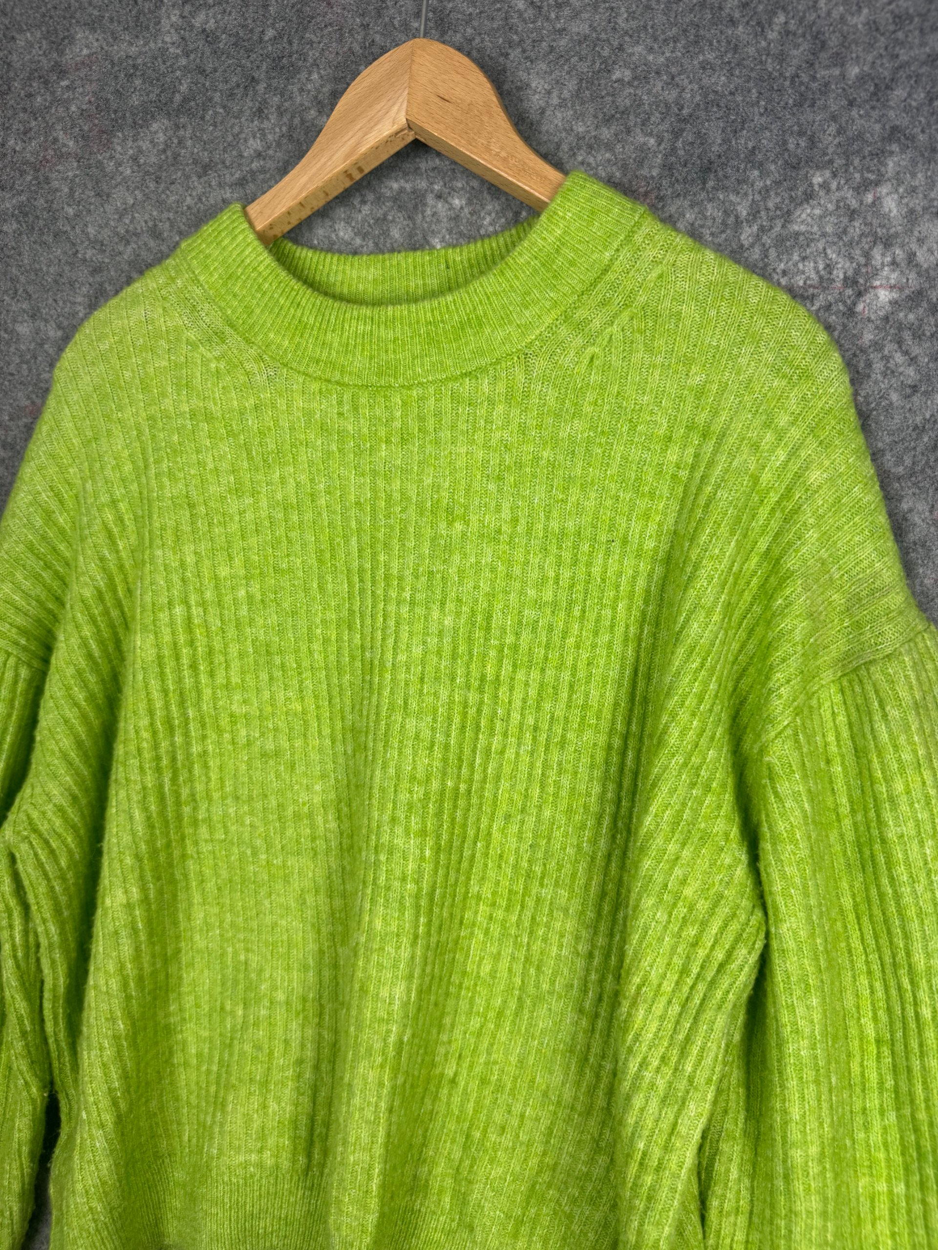 H&M Lime Green Rib Knit Crew Neck Jumper Women’s M Wool Blend image 2