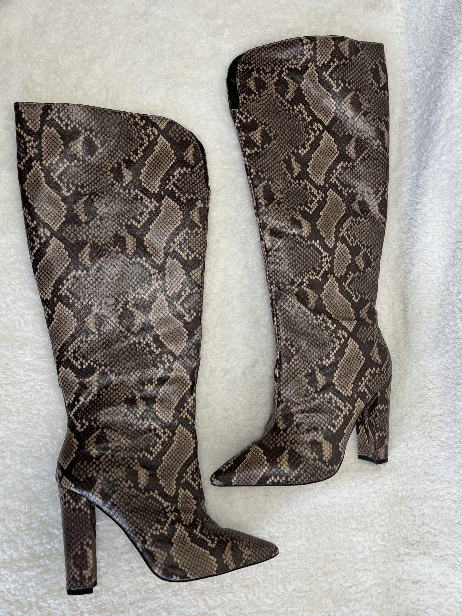 Public Desire knee high boots pointed toe Schlangenmuster wide shaft size 38 image 2