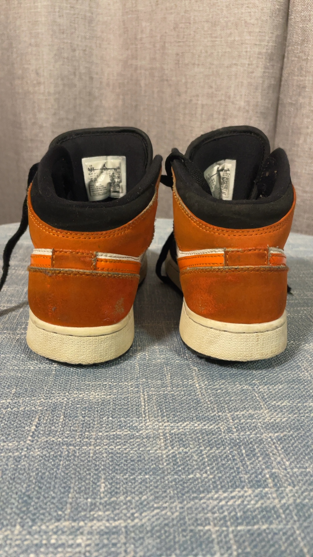 Air Jordan 1 Mid Shattered Backboard GS 4.5Y Orange Black White image 8