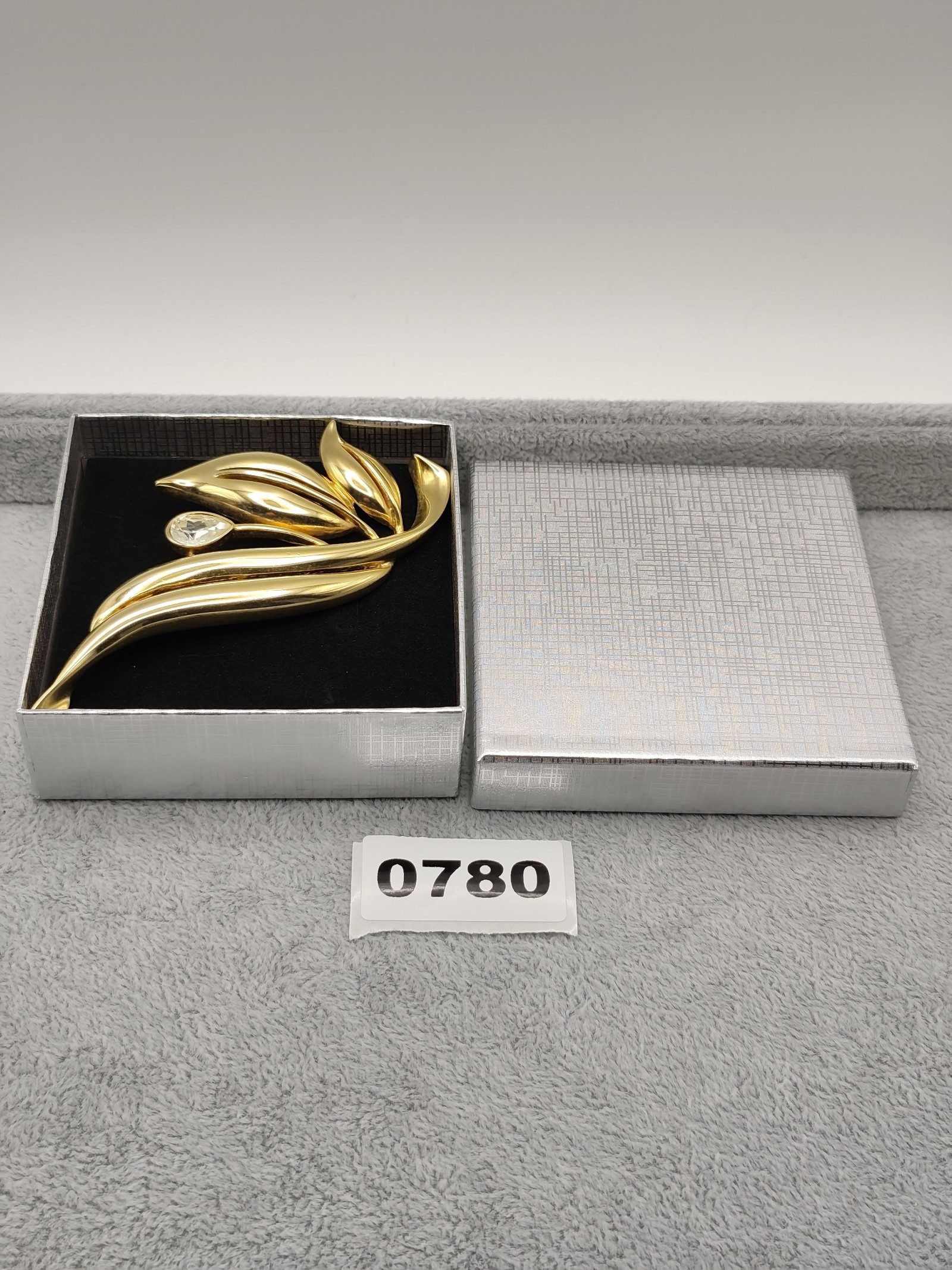 Gold Tone Clear Crystal Leaf Brooch Pin 5 in