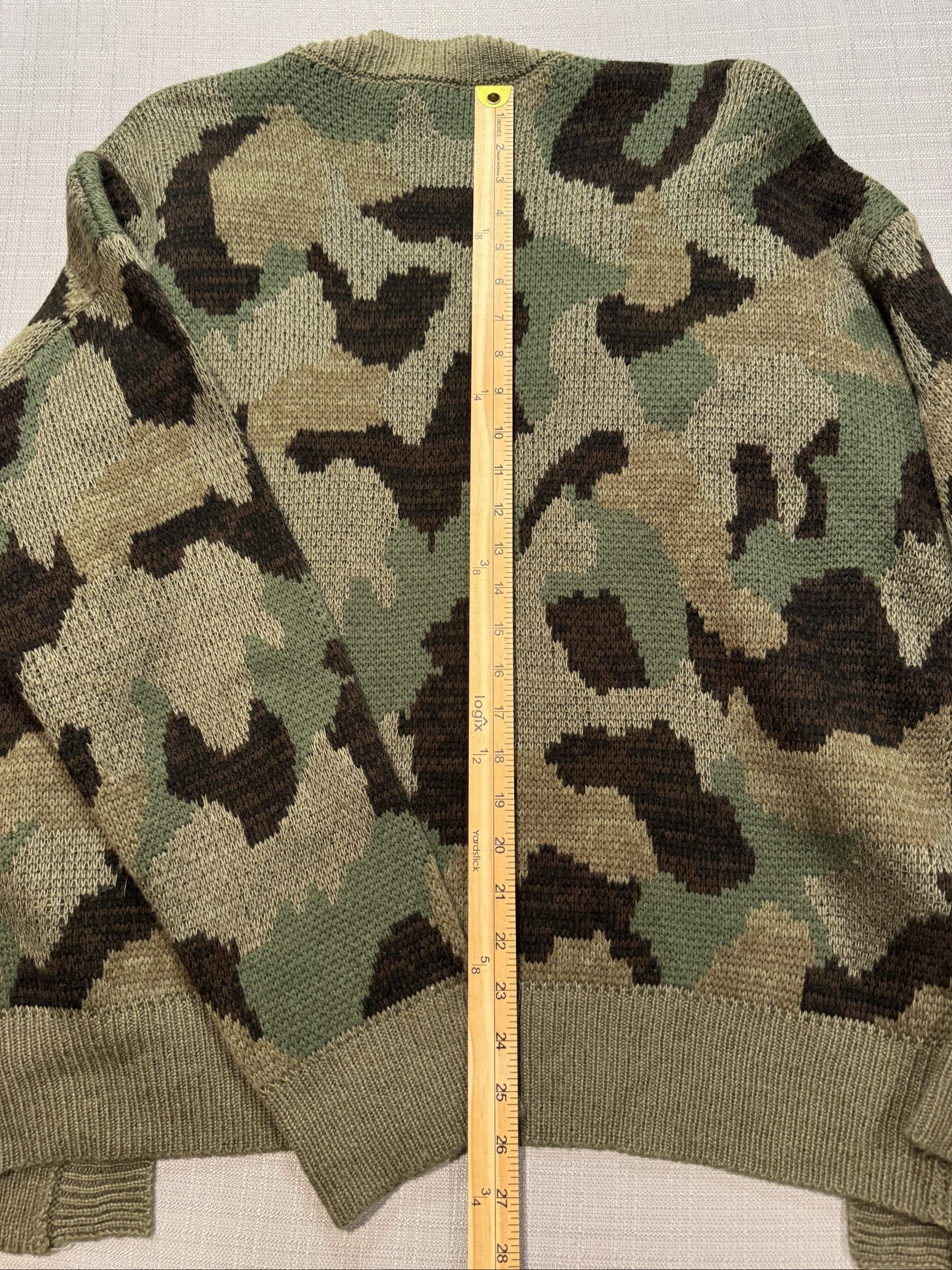 Women’s Hem & Thread Oversized Camo Open Front Cardigan – Green – Medium image 7