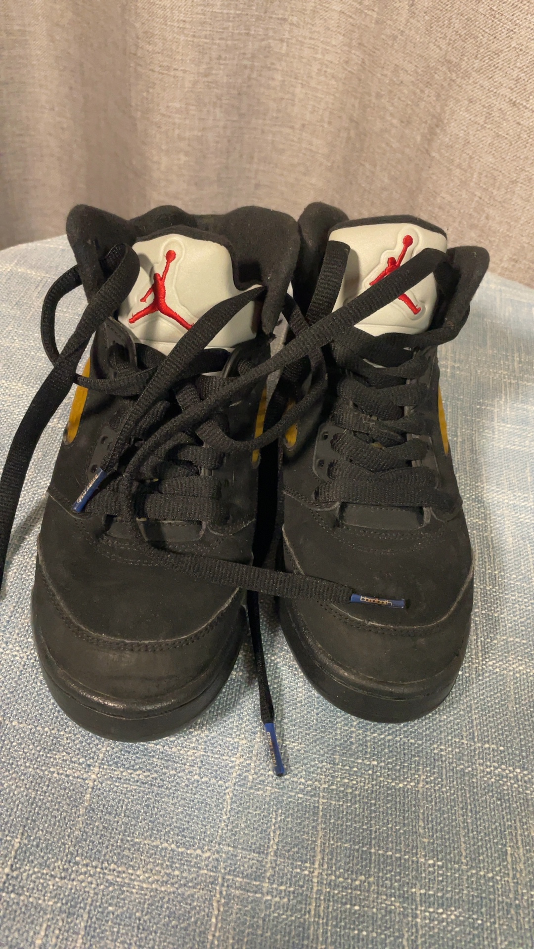 Air Jordan 5 Retro Black Metallic Silver 2011 size 4.5Y