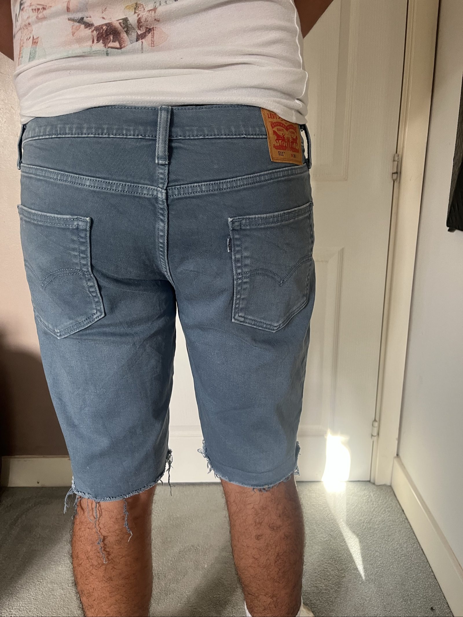 Levi's Men's Blue Denim 511 Shorts W36 Raw Hem image 4
