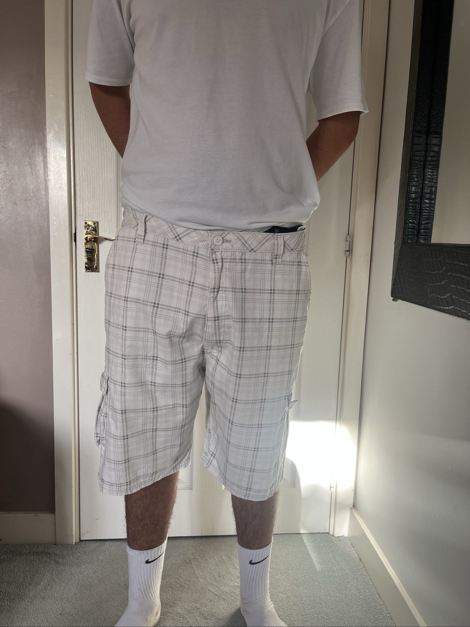 Wrangler White & Grey Checked Cargo Shorts W40