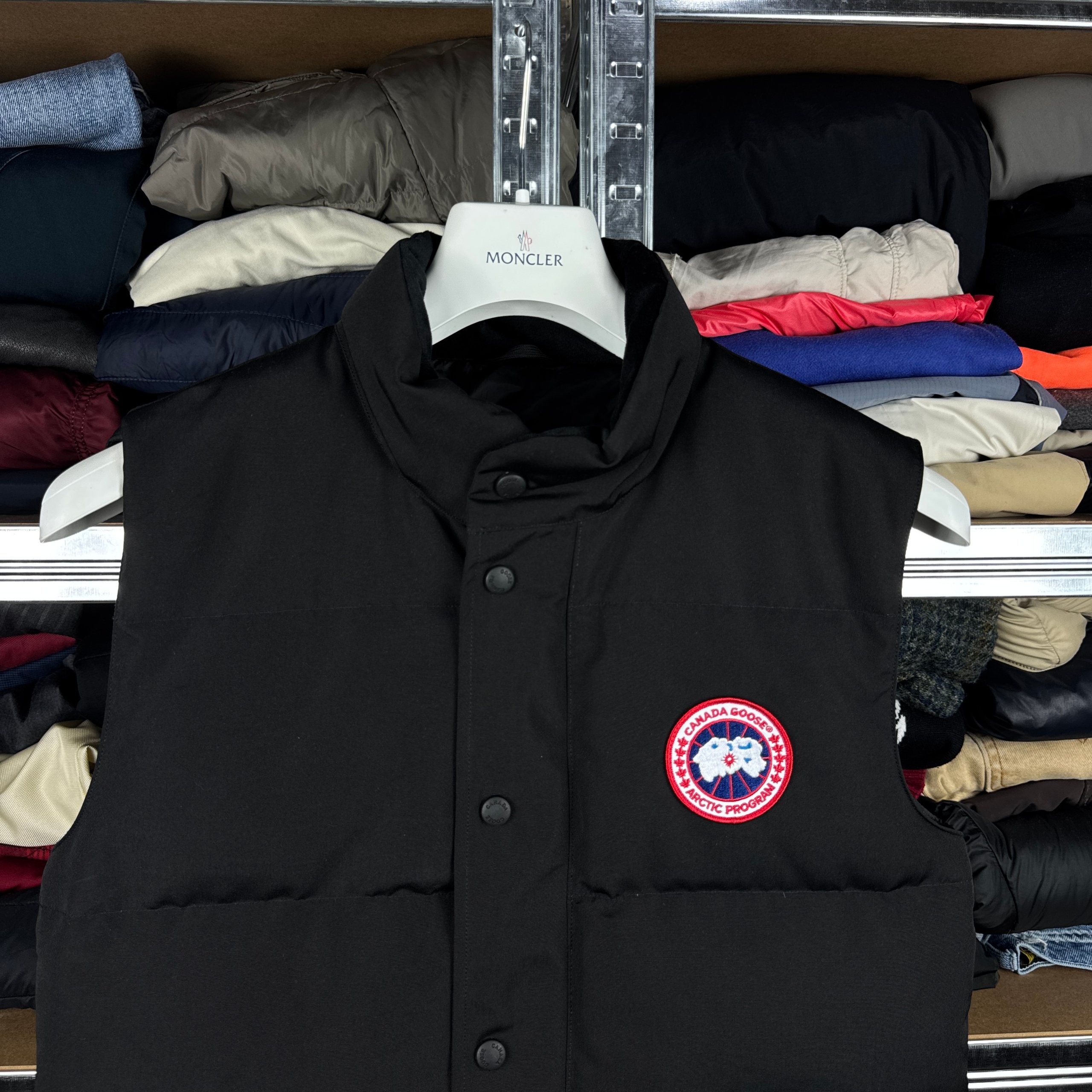 Men`s Canada Goose Freestyle Crew Black Puffer Vest Like a new Size XS-S image 2
