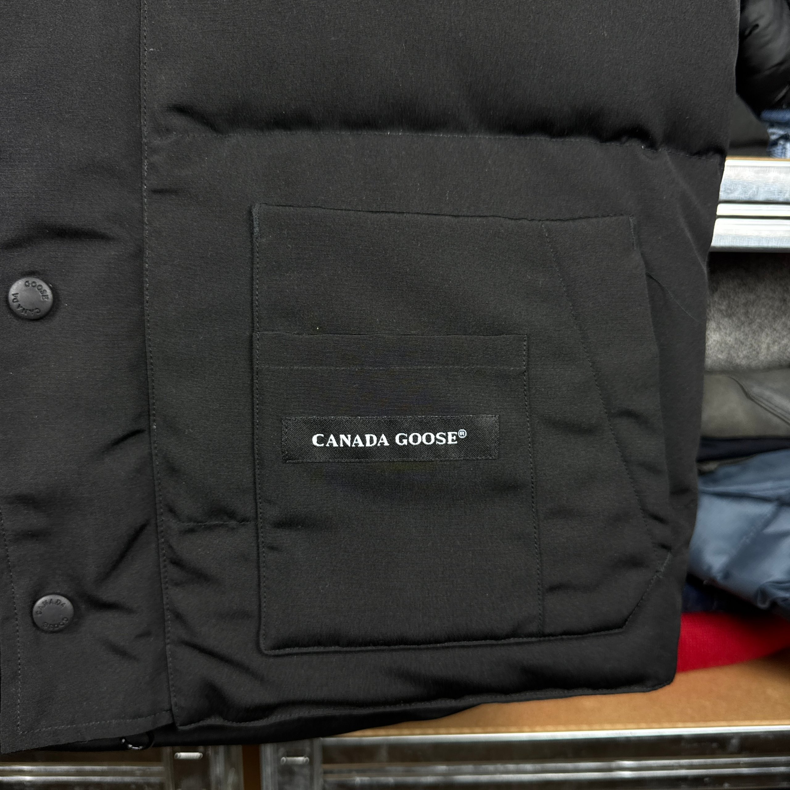 Men`s Canada Goose Freestyle Crew Black Puffer Vest Like a new Size XS-S image 5