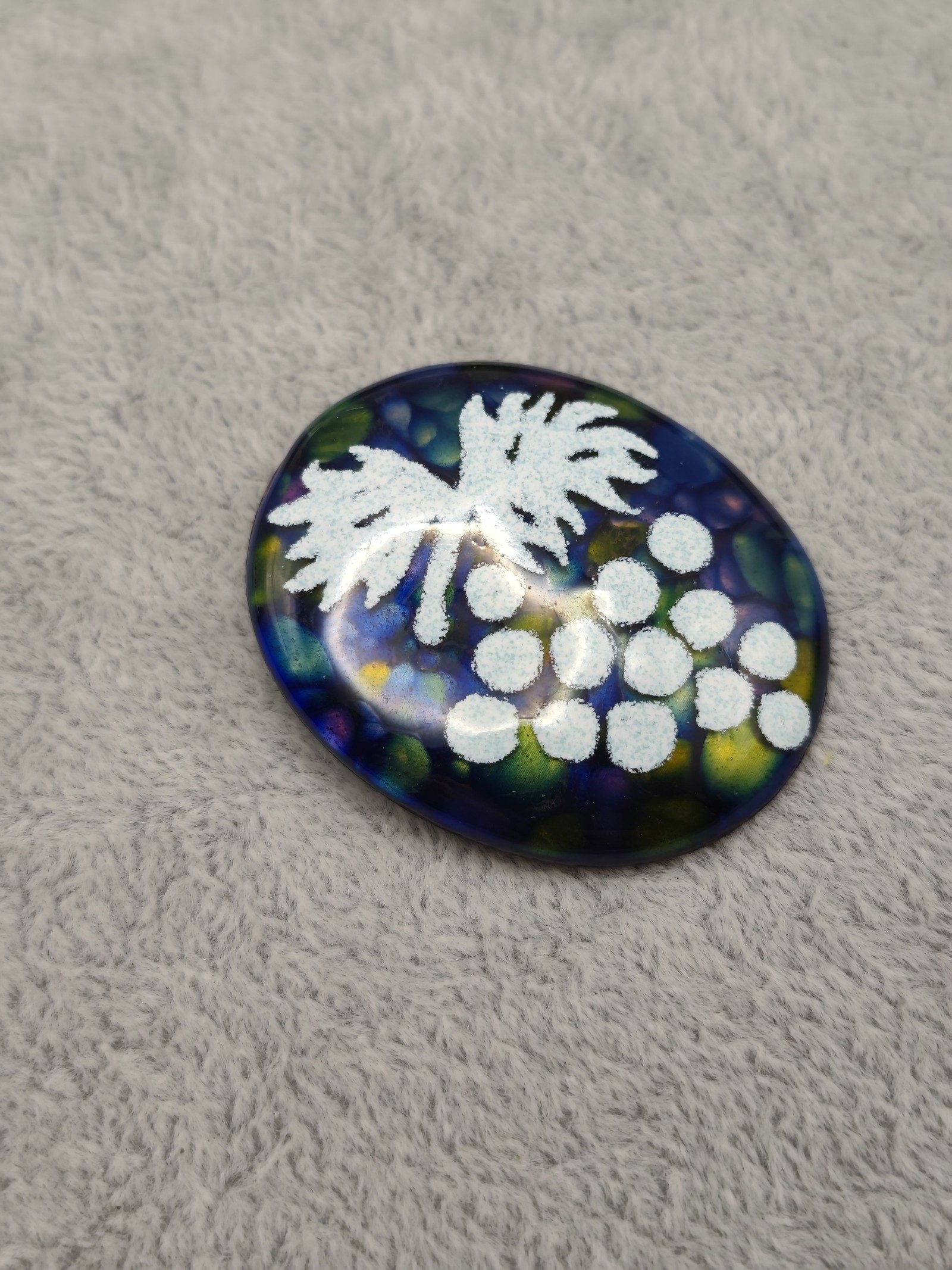 Enamel painted Brooch blue image 3