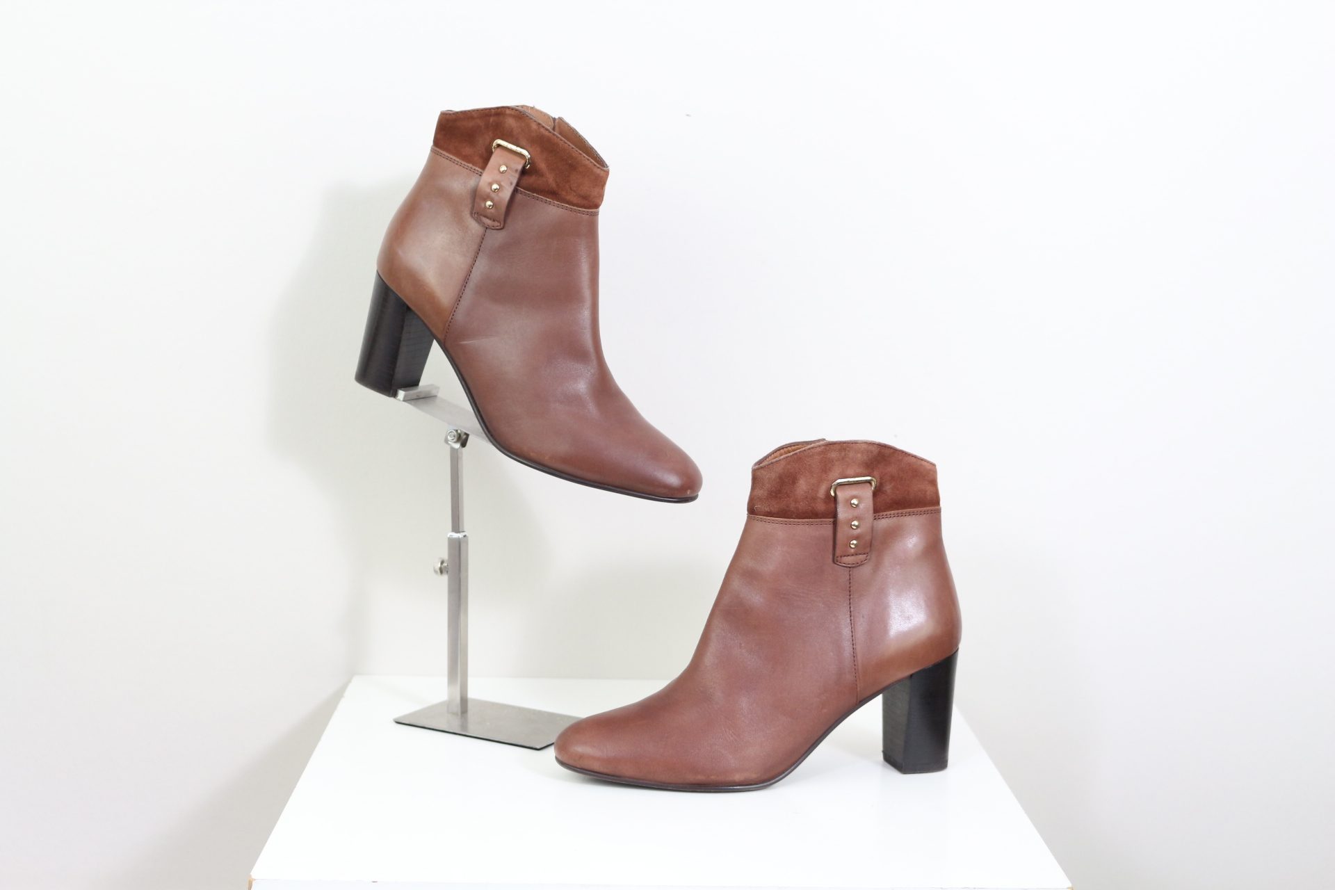 Bottines en cuir et suède Bocage avec détails en laiton marron 37