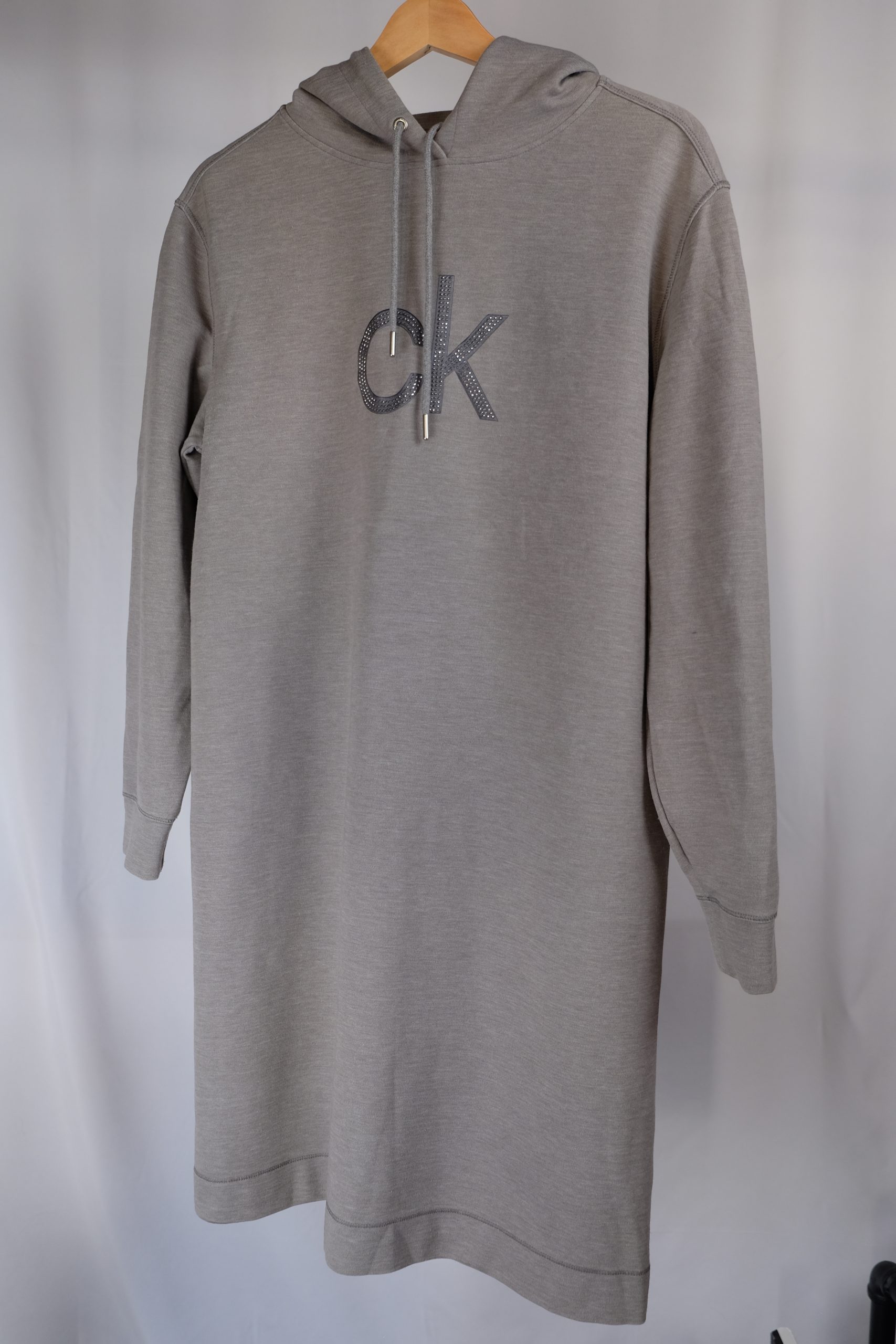 Hoodie dress image 2